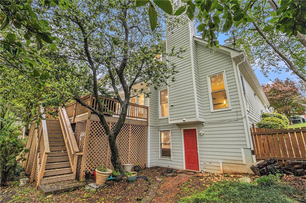 4272 Glenlake Drive NW