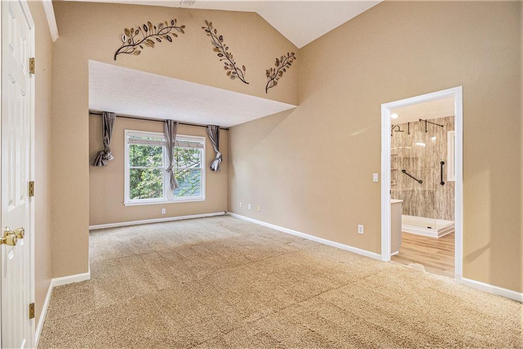 4272 Glenlake Drive NW