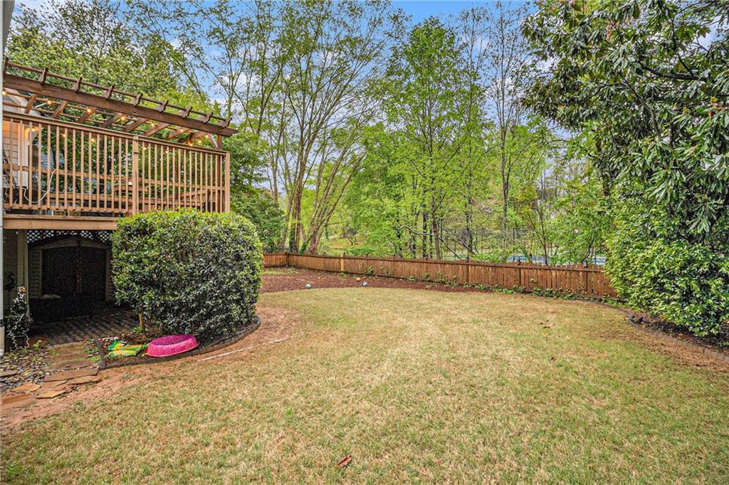 4272 Glenlake Drive NW