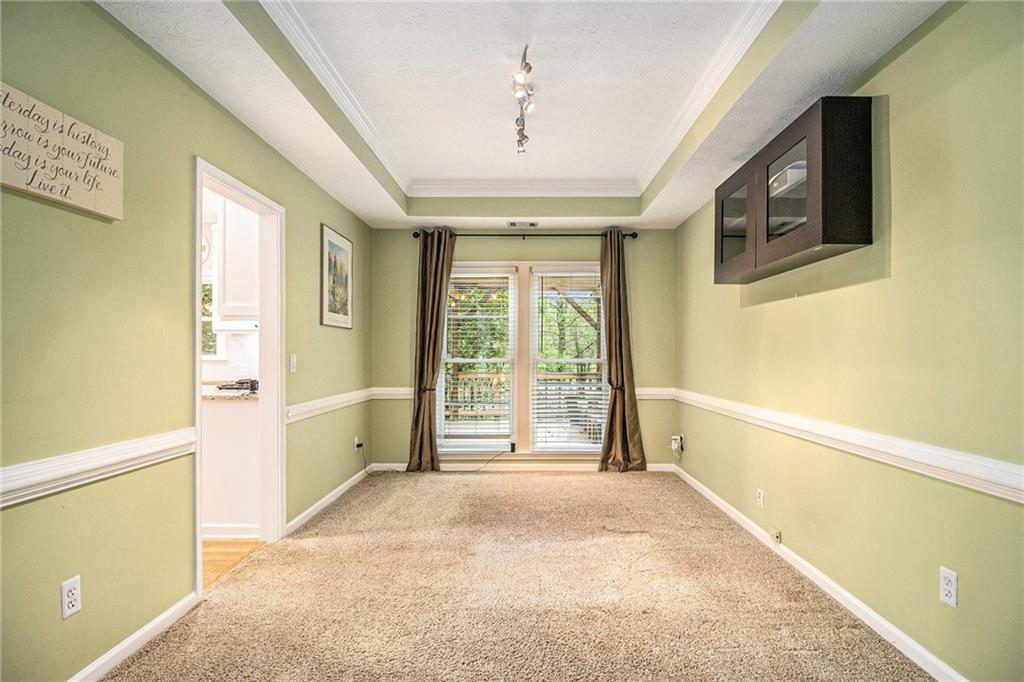 4272 Glenlake Drive NW