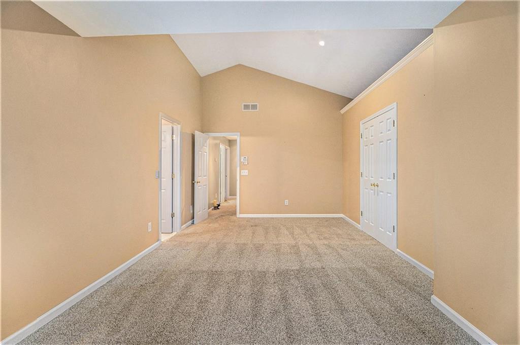 4272 Glenlake Drive NW