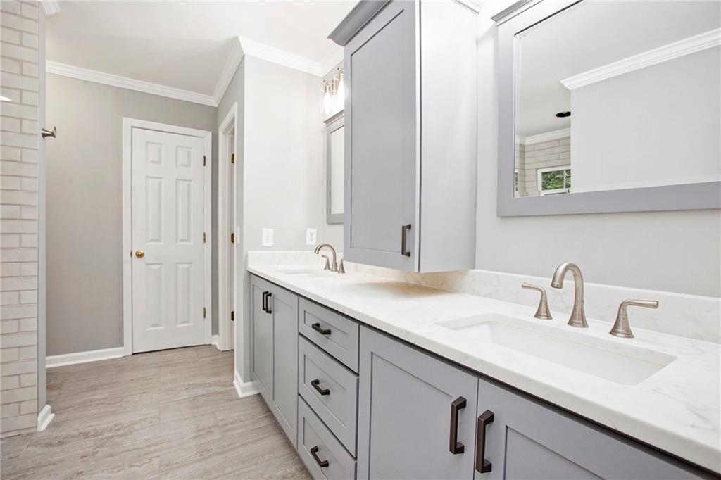 2045 Crossover Drive