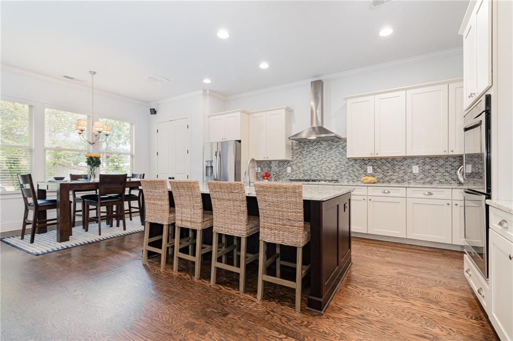 1065 Devine Circle NE