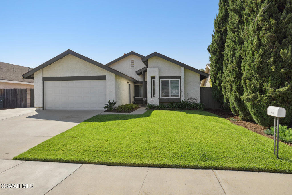 6176 Calle Arena