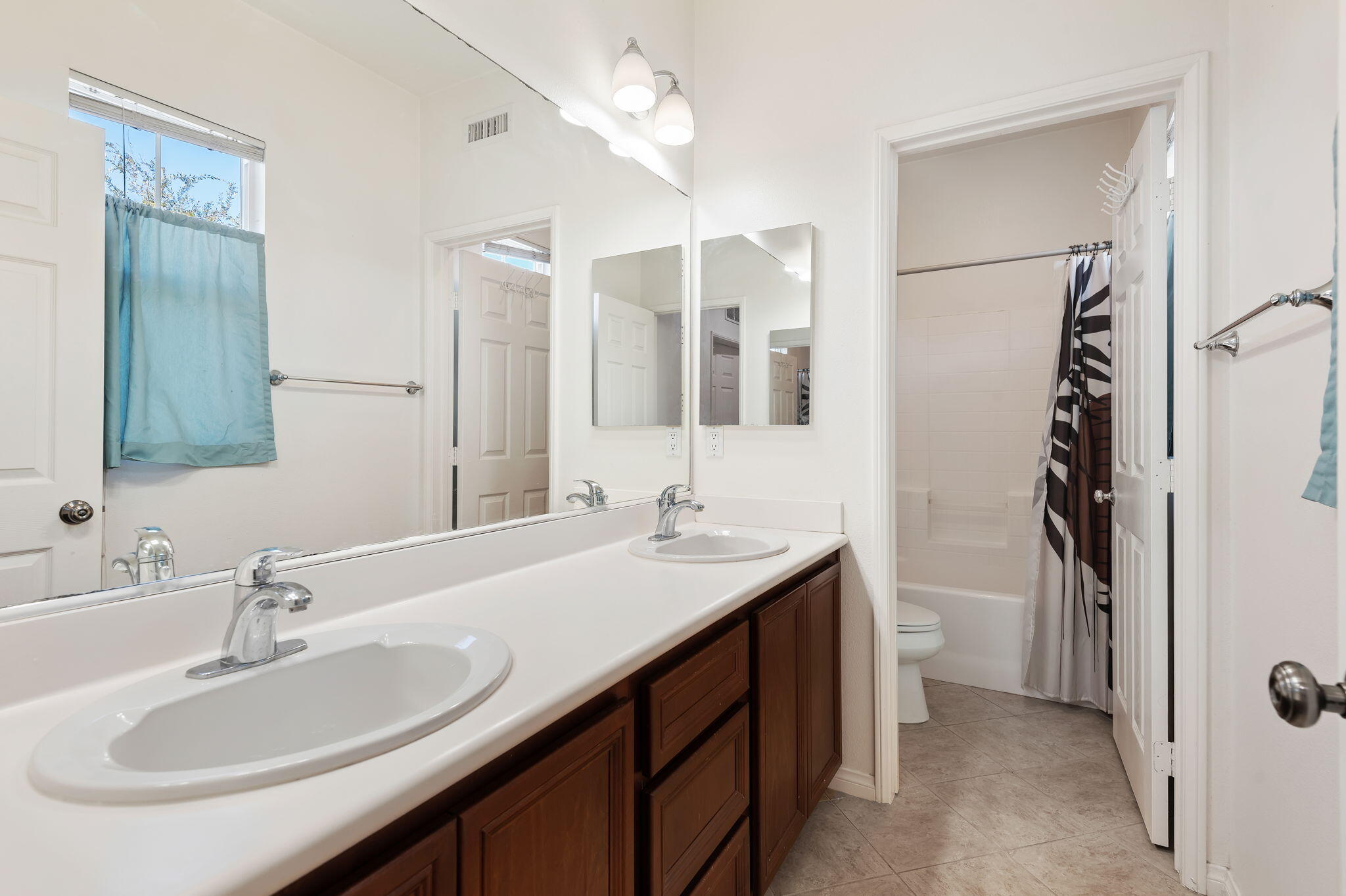 3247 Moss Landing Boulevard