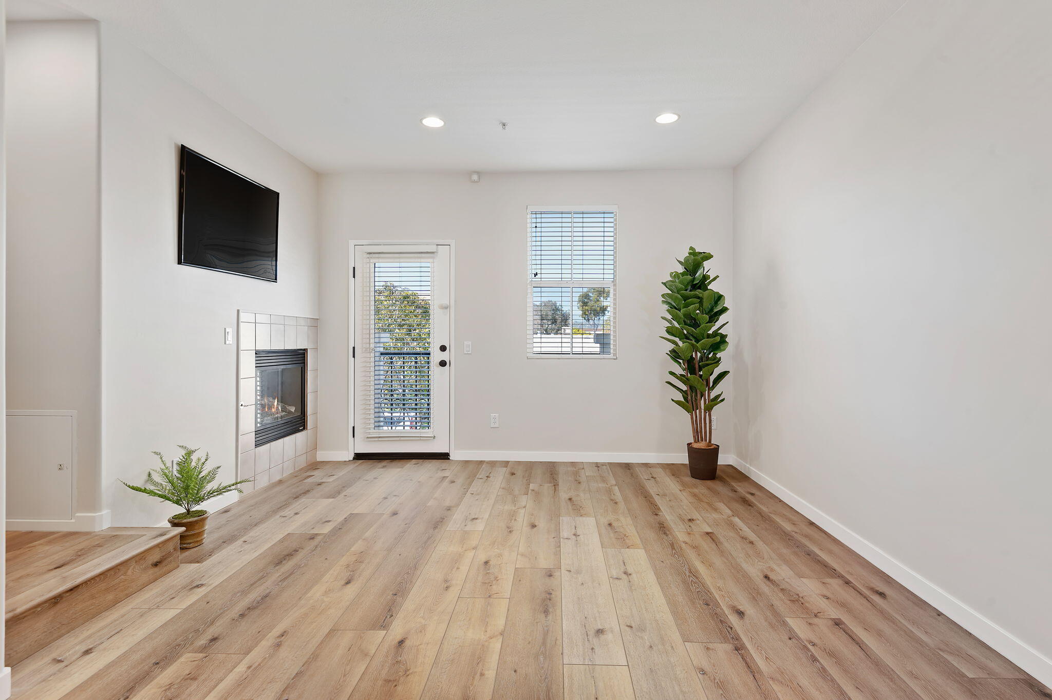 170 W Santa Clara Street