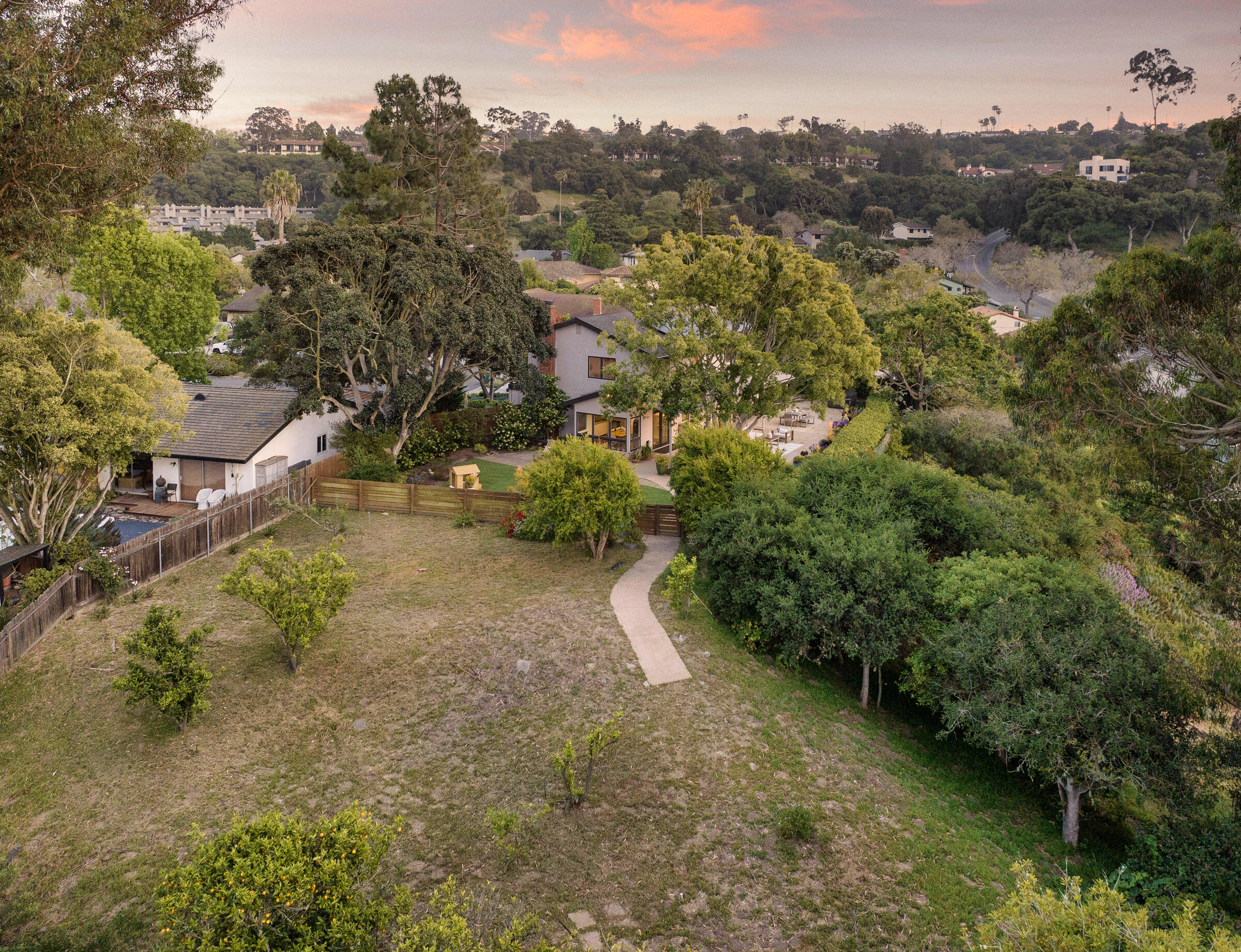 1234 Plaza Del Monte