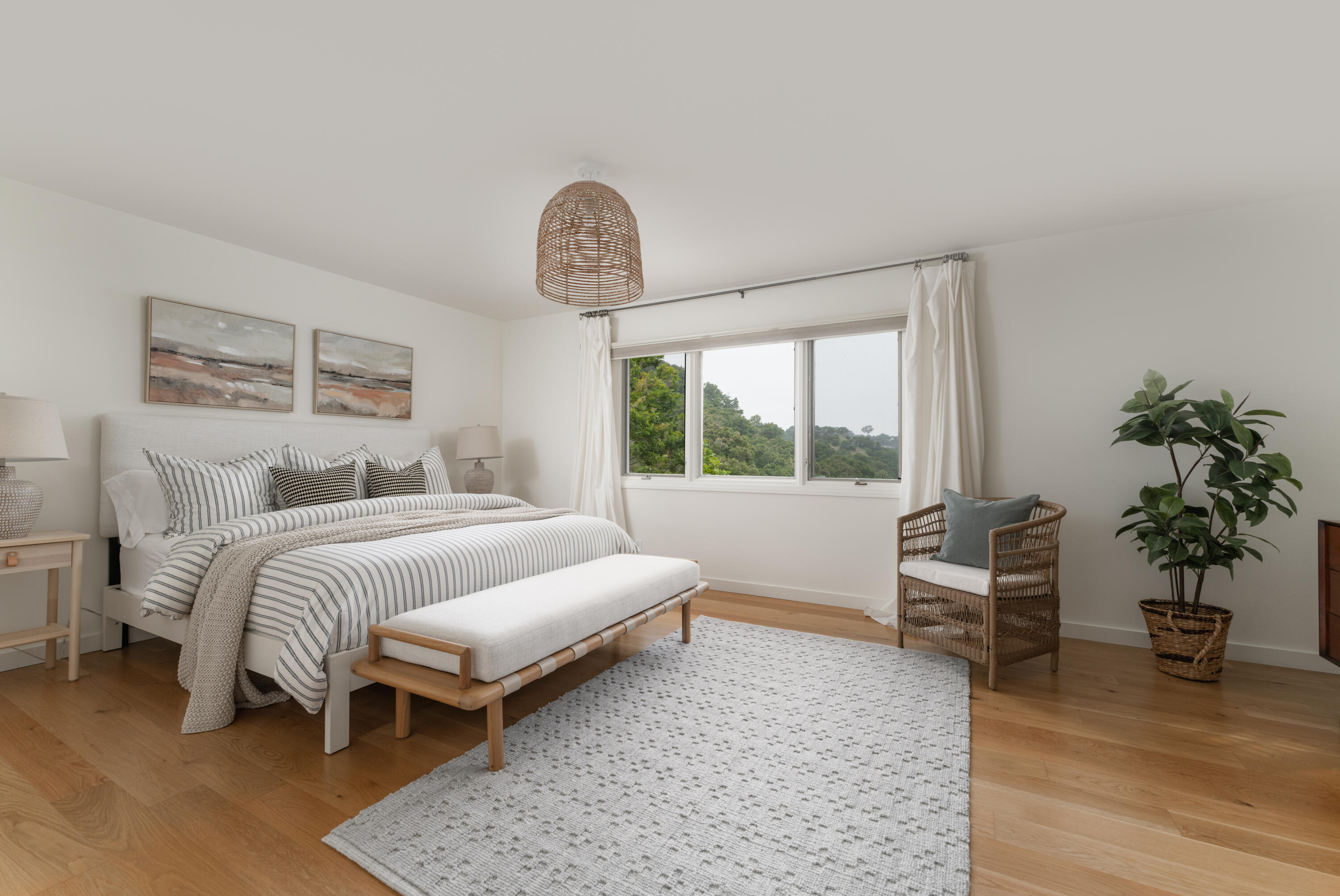 1234 Plaza Del Monte