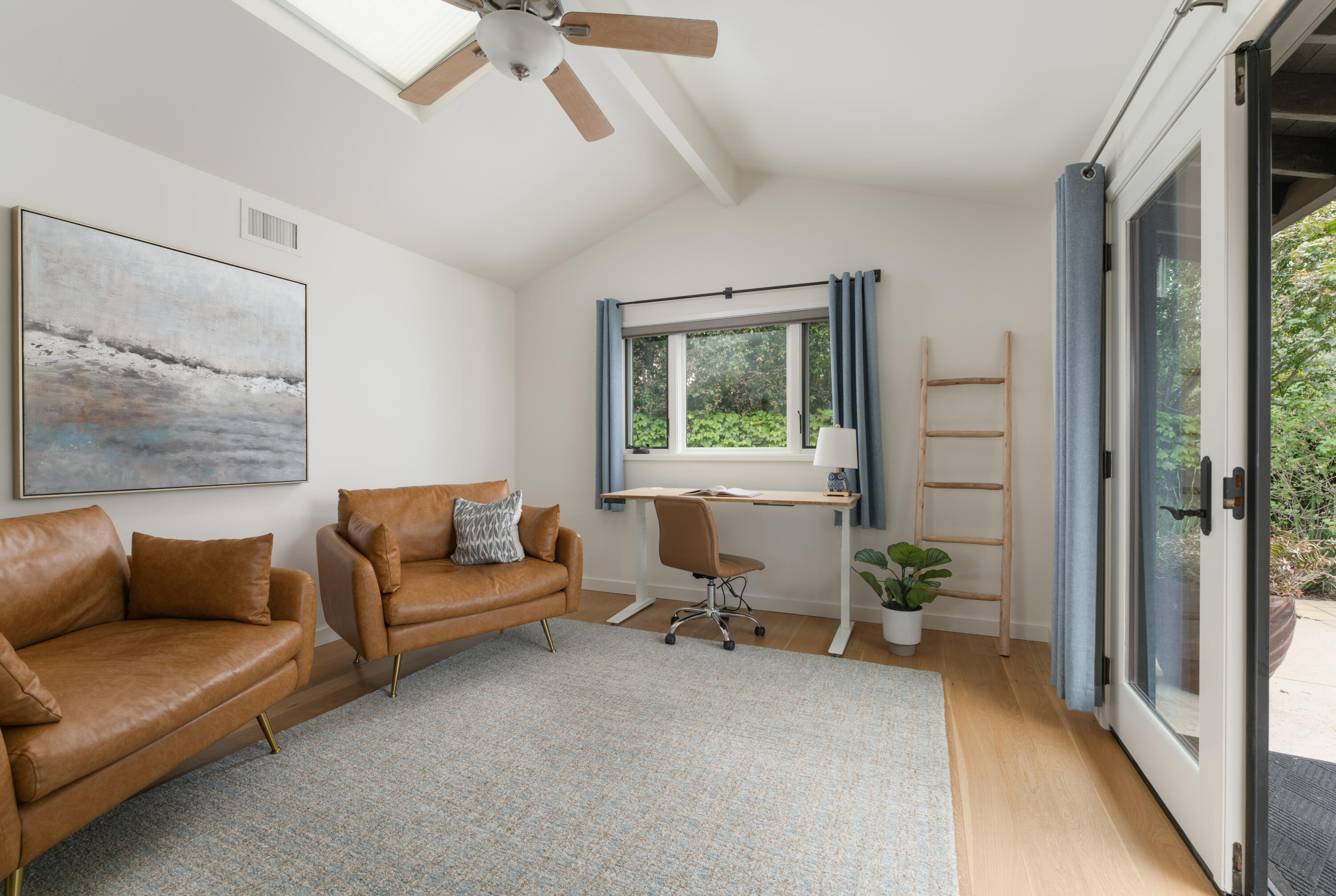 1234 Plaza Del Monte