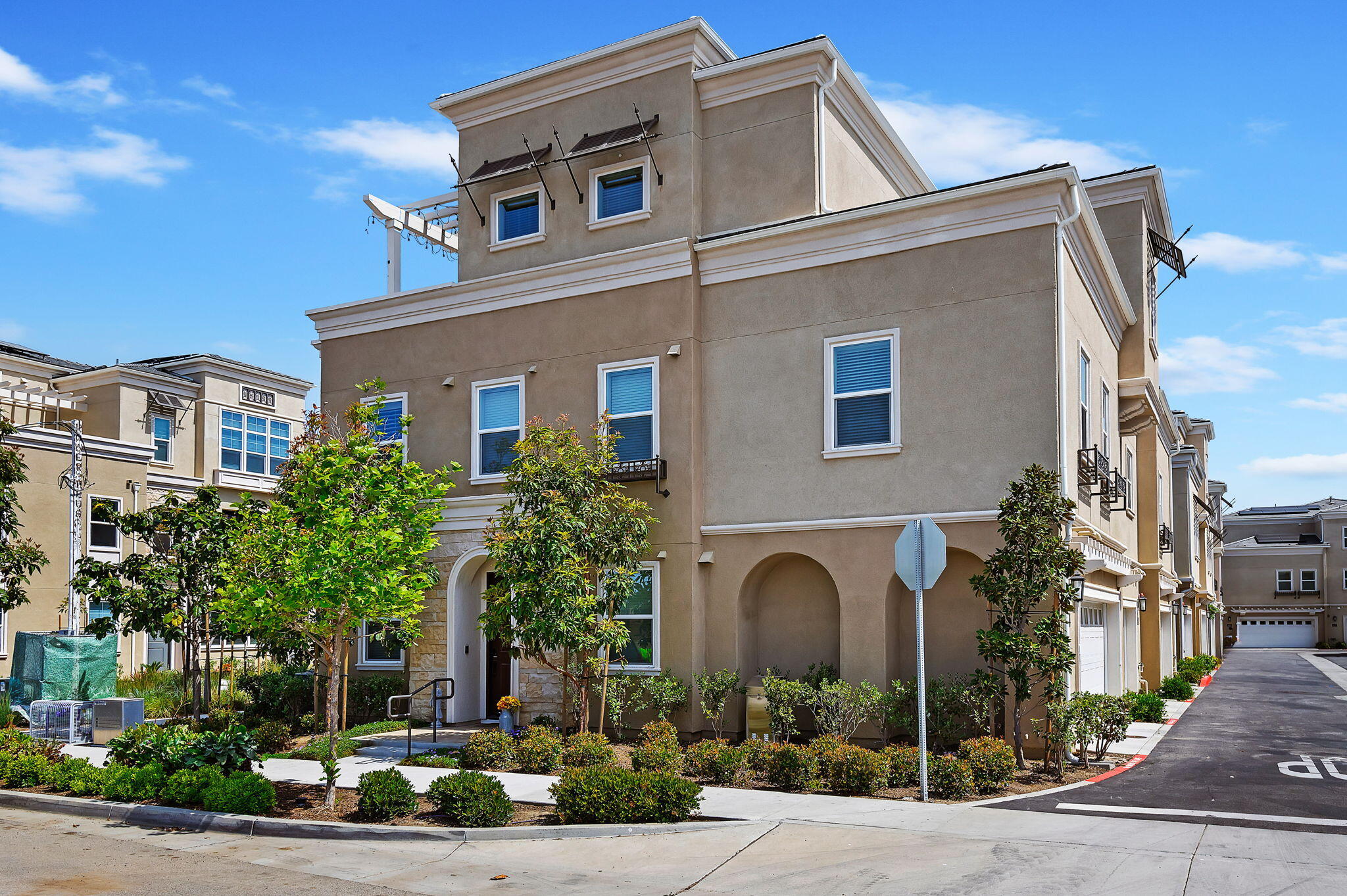 647 Winchester Drive