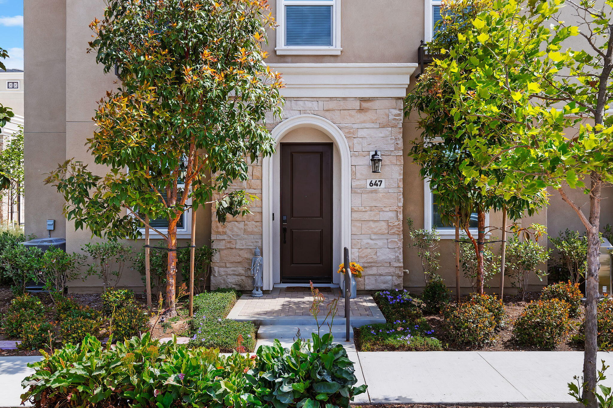 647 Winchester Drive