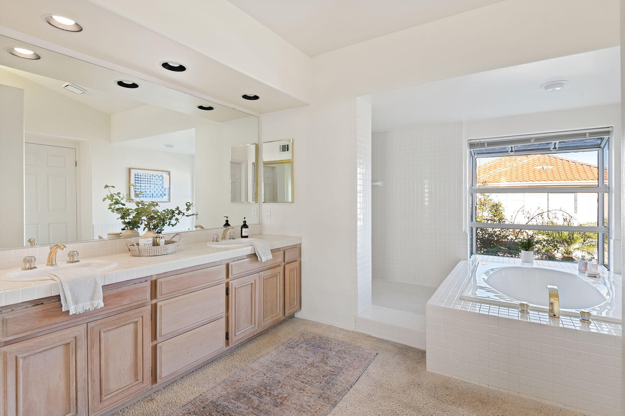 48 San Bernardino Avenue