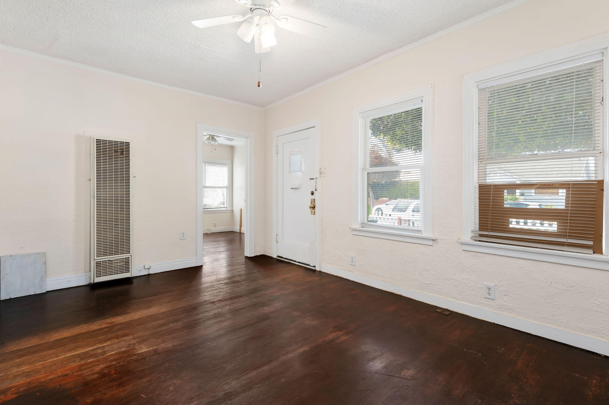 114 W Prospect Street