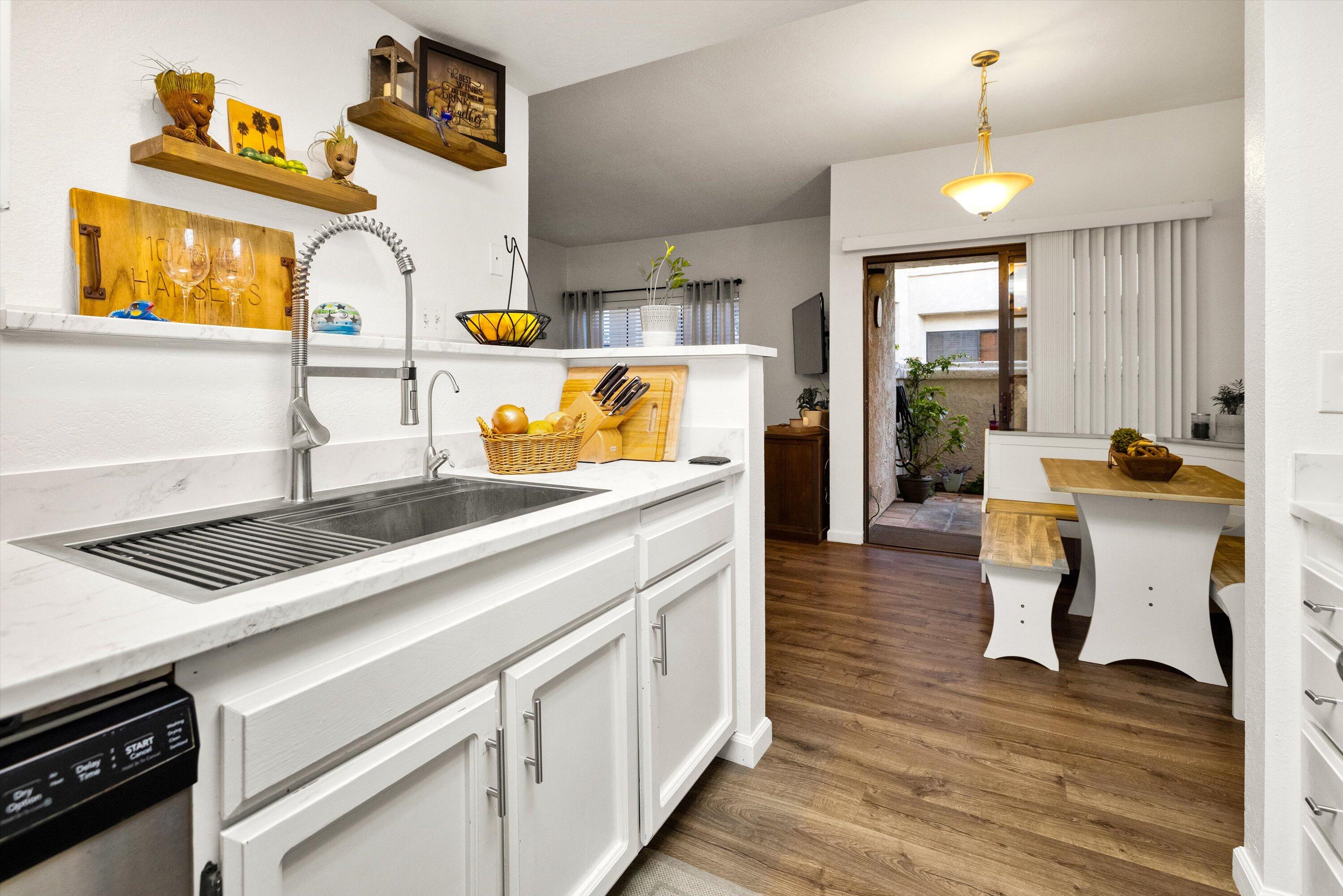 1280 Franciscan Court, 5