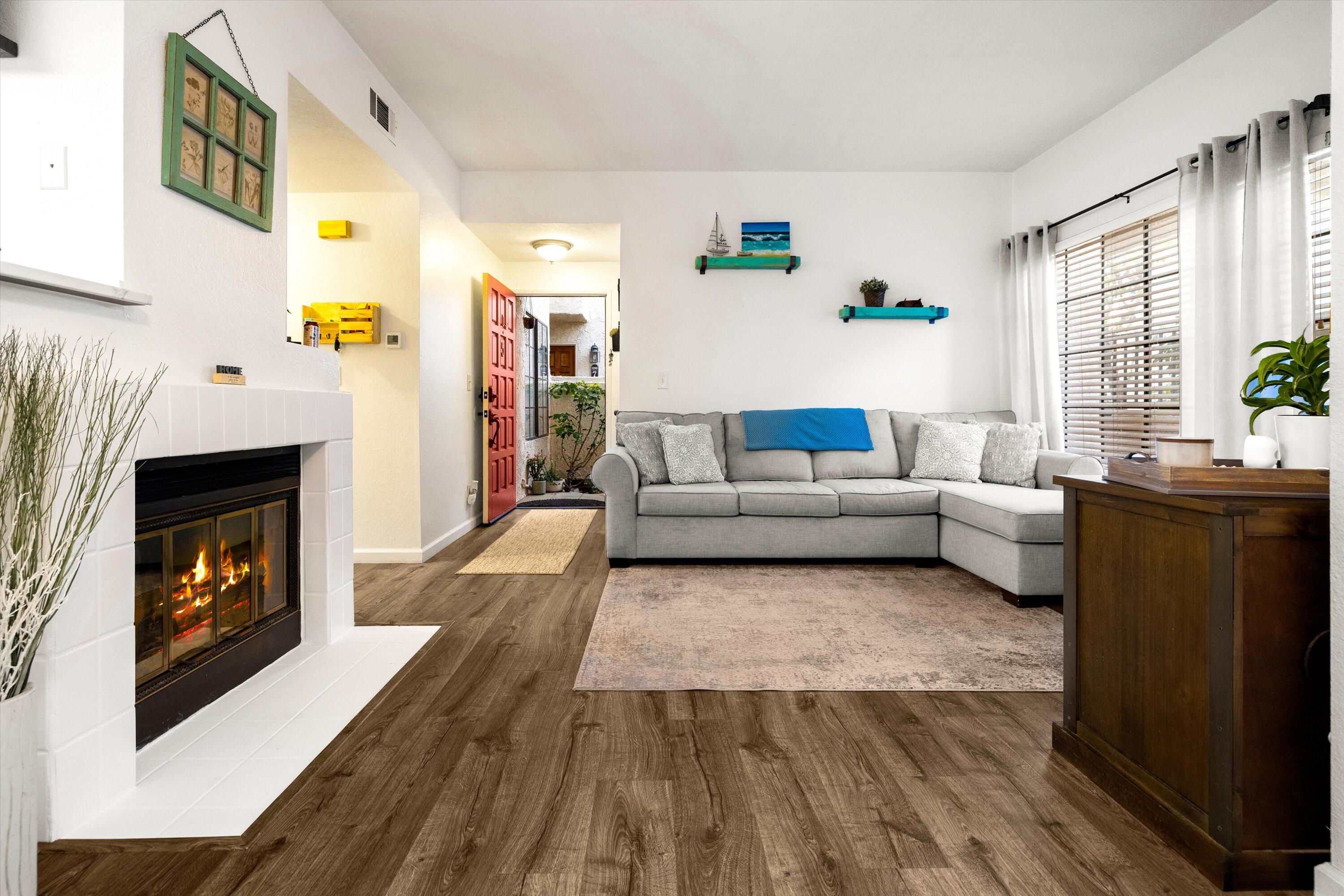 1280 Franciscan Court, 5