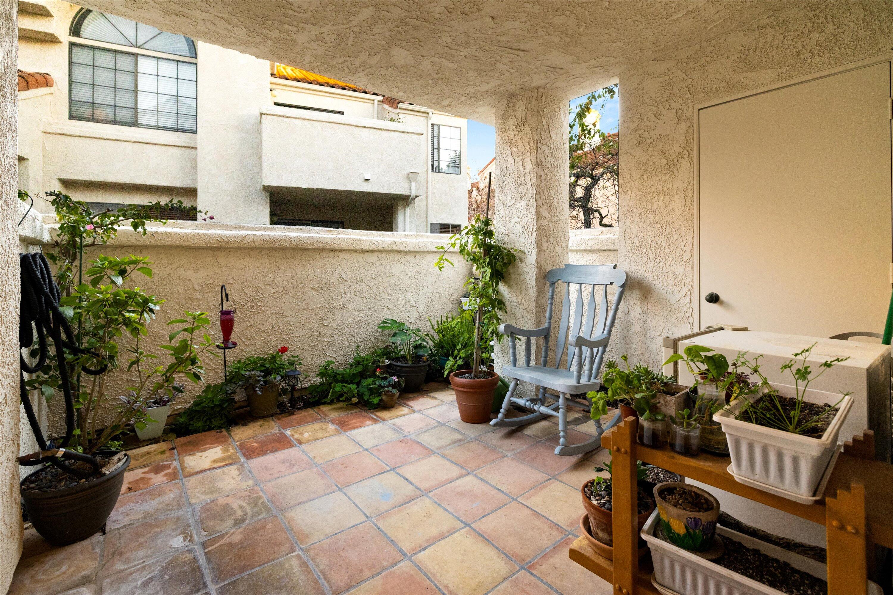 1280 Franciscan Court, 5