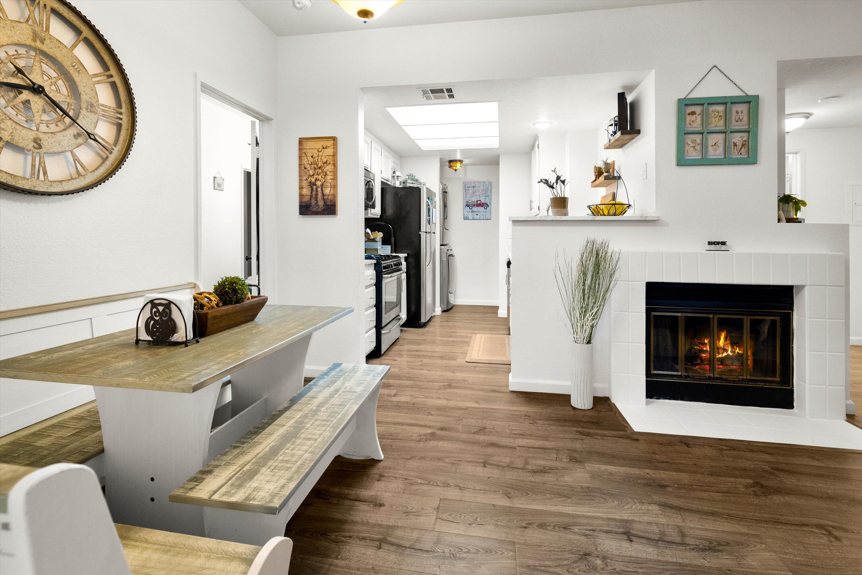 1280 Franciscan Court, 5