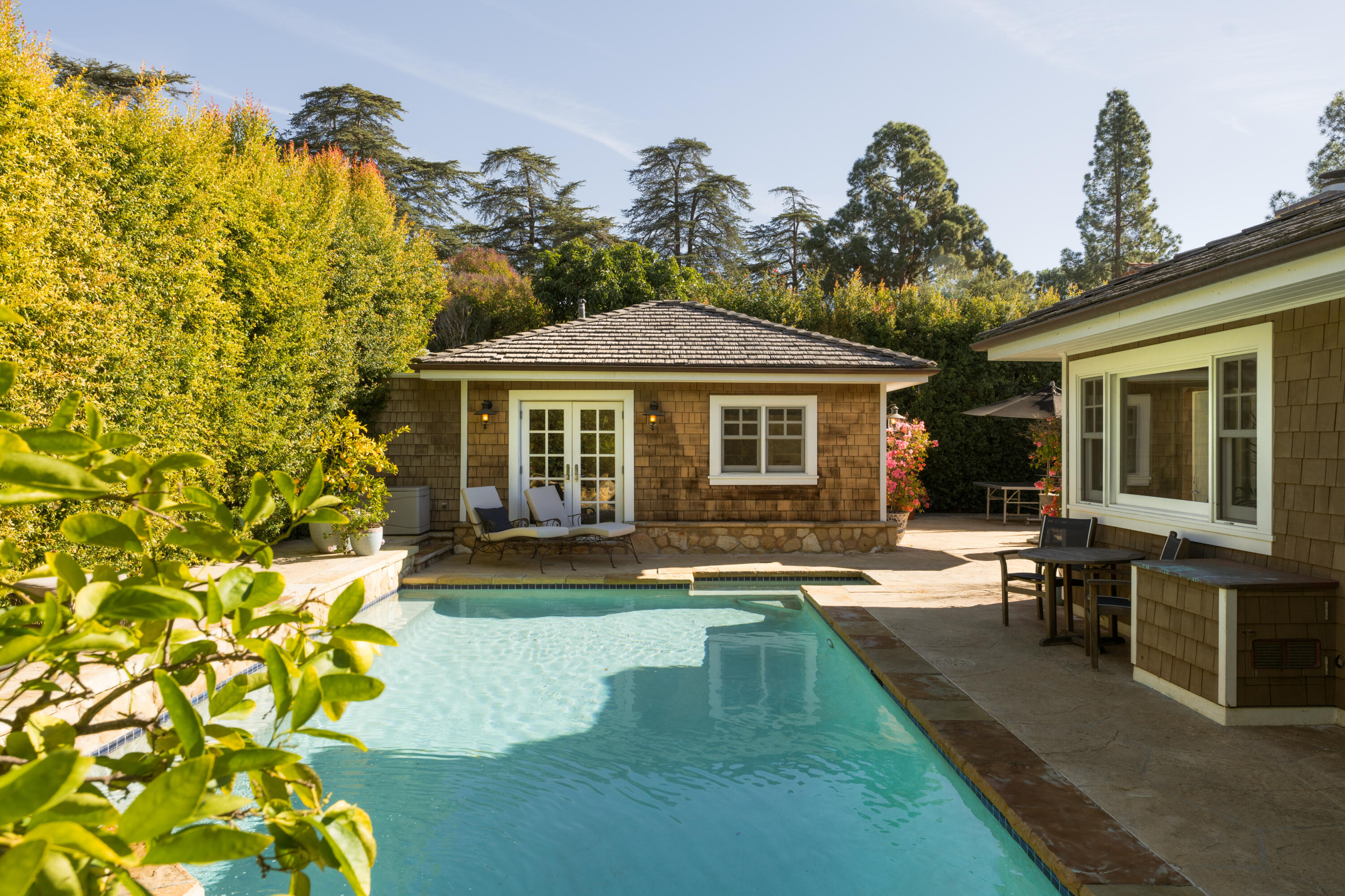 3400 Los Pinos Drive