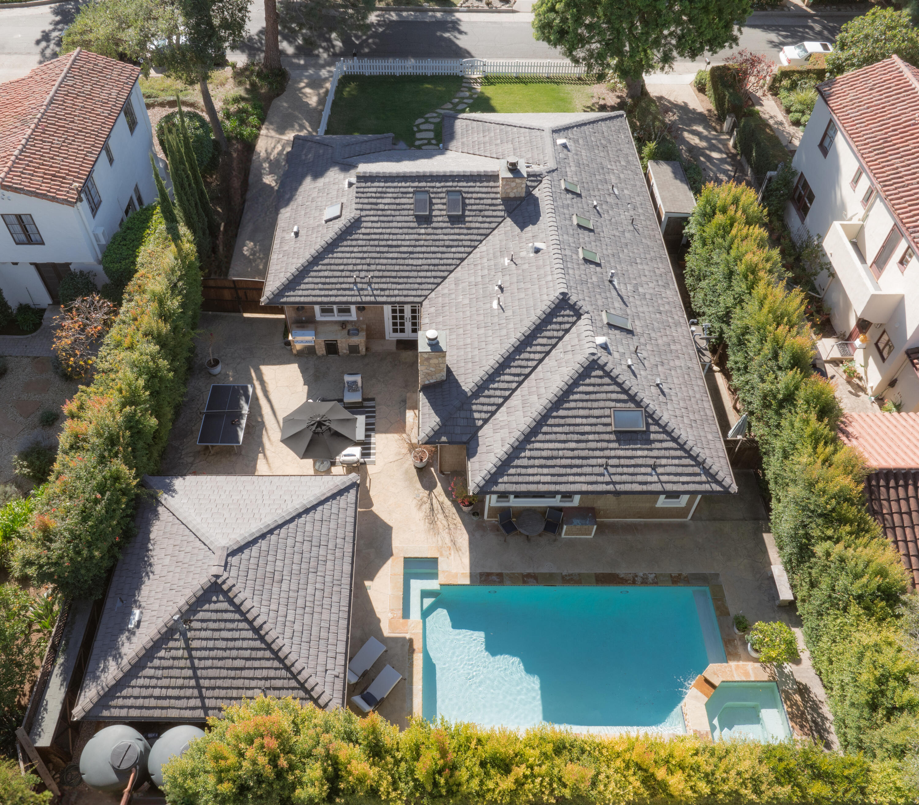 3400 Los Pinos Drive