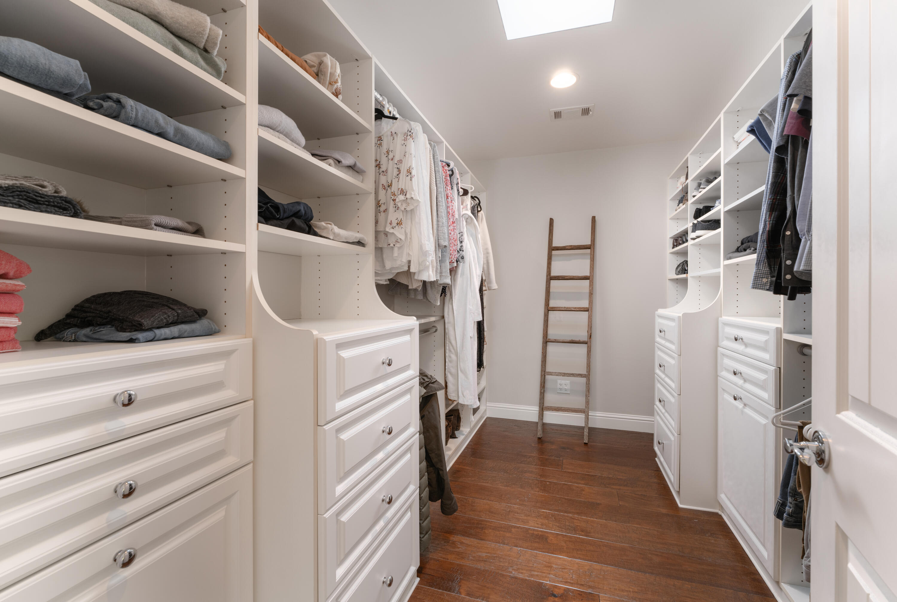 3400 Los Pinos Drive