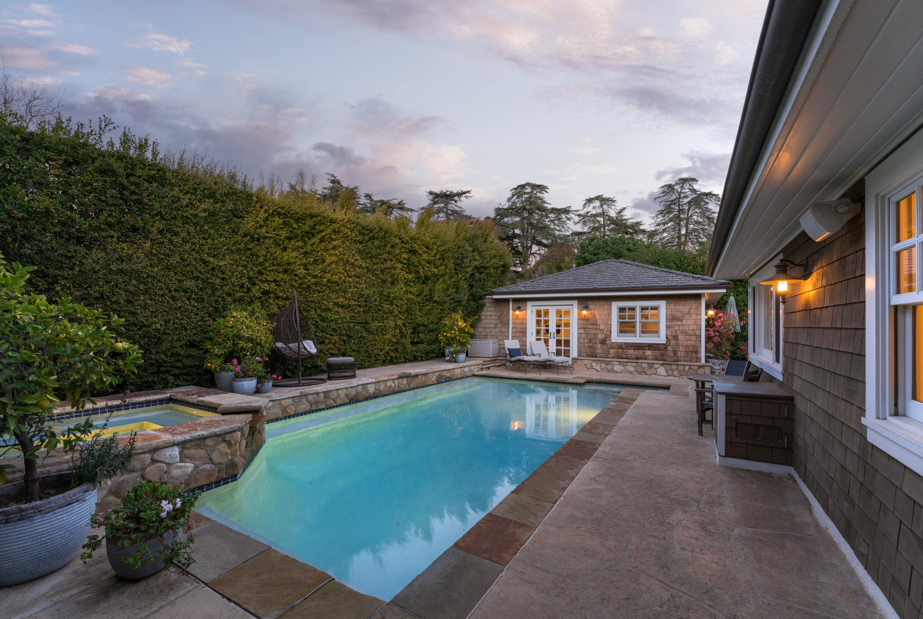 3400 Los Pinos Drive