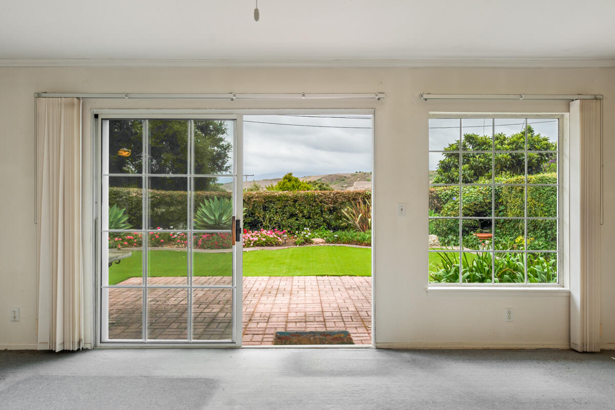 2610 Mesa School Lane