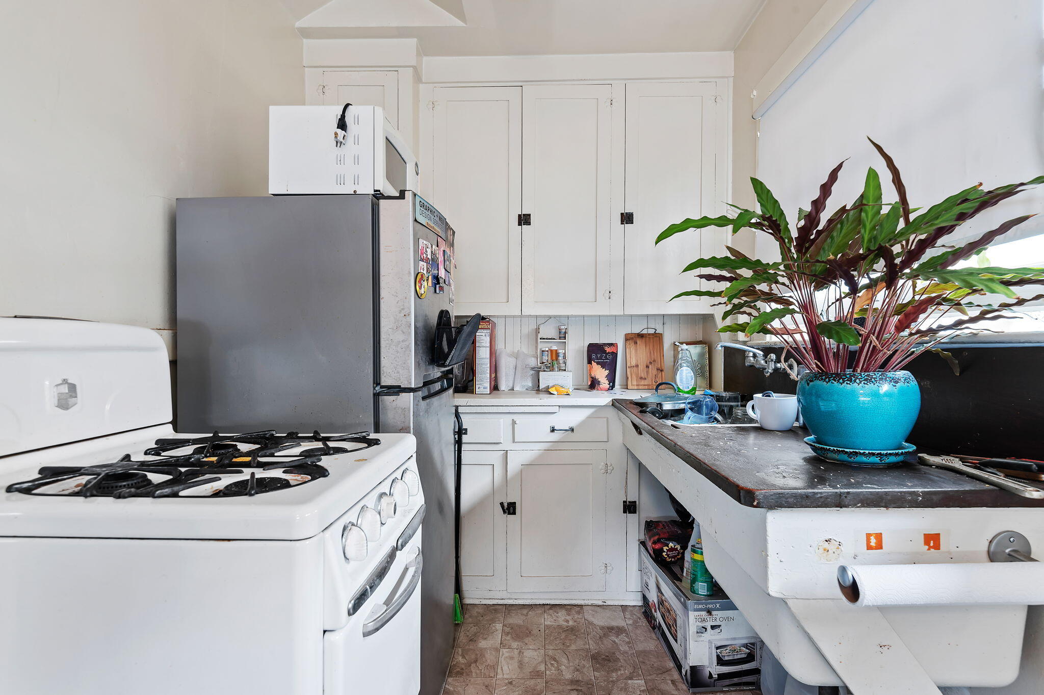 228 E Figueroa Street