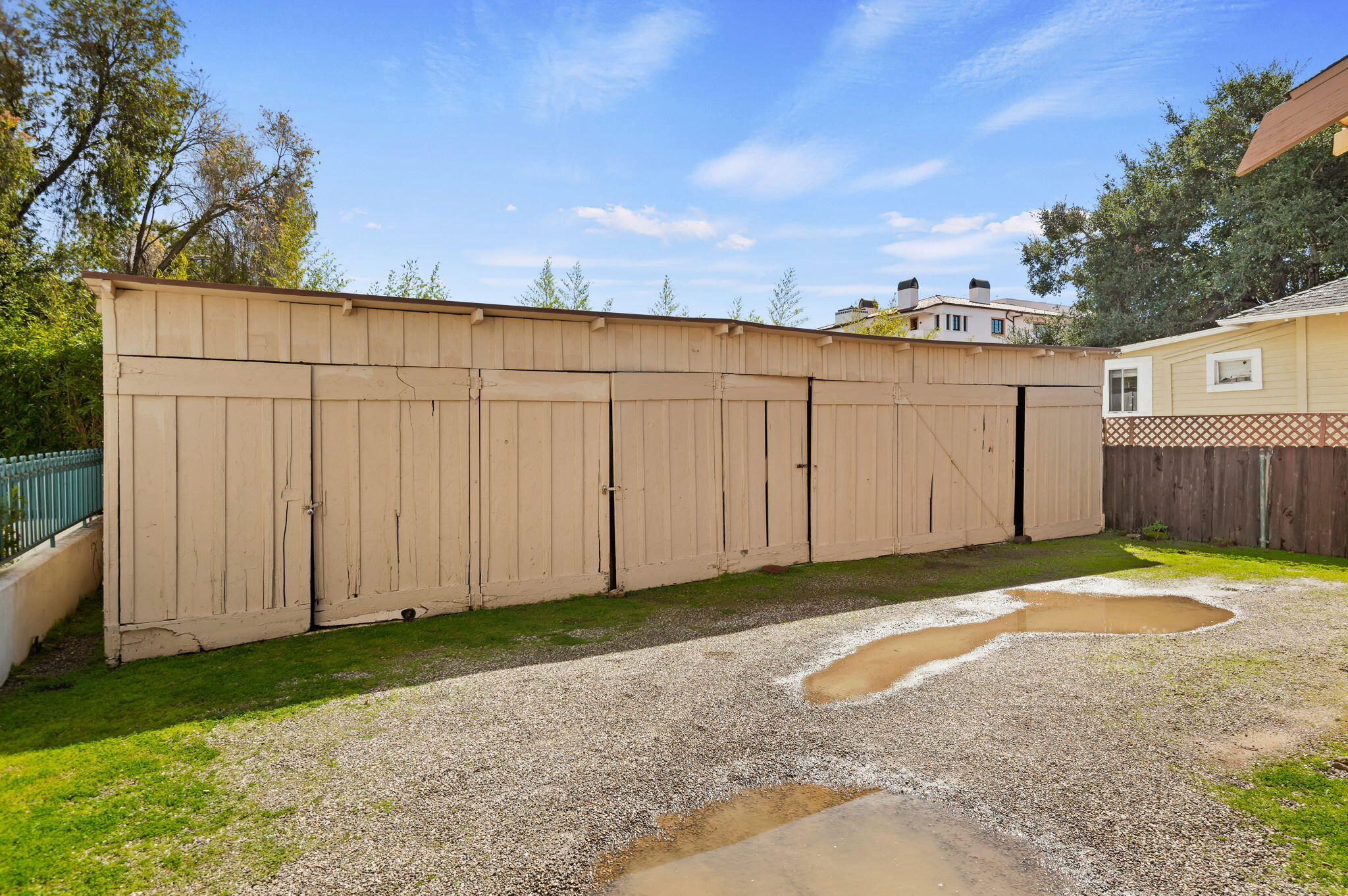 228 E Figueroa Street