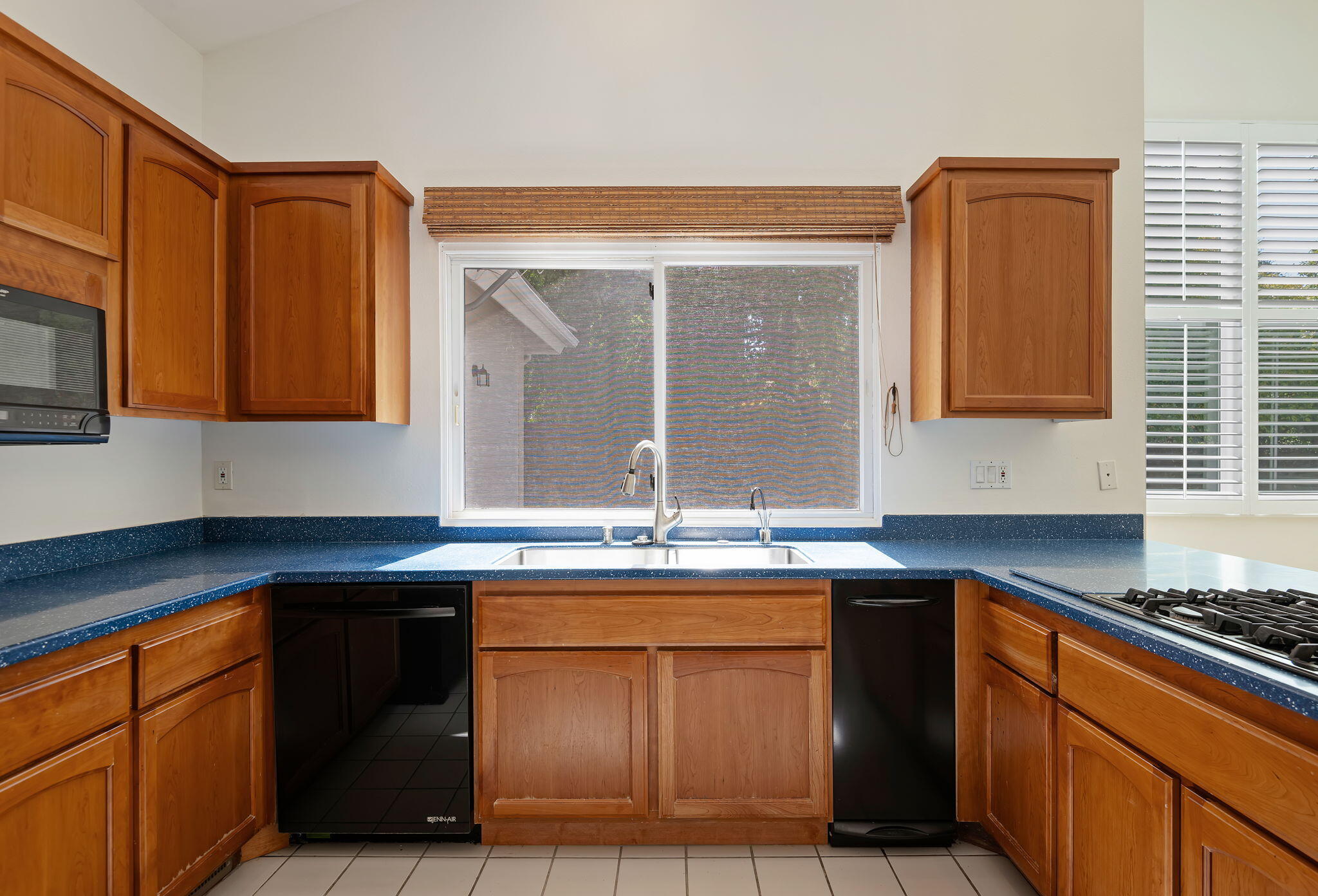 1080 Diamond Crest Court