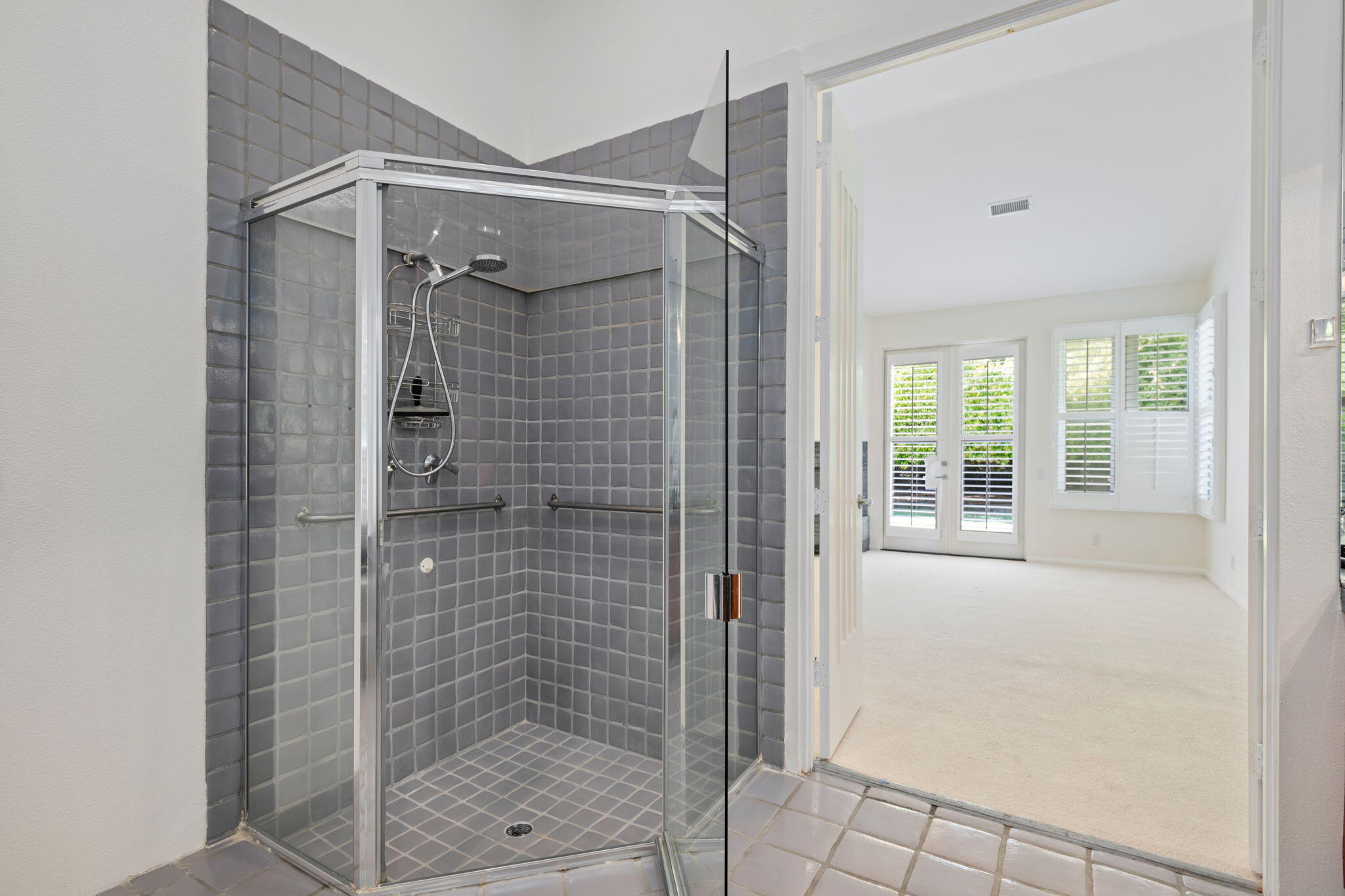 1080 Diamond Crest Court