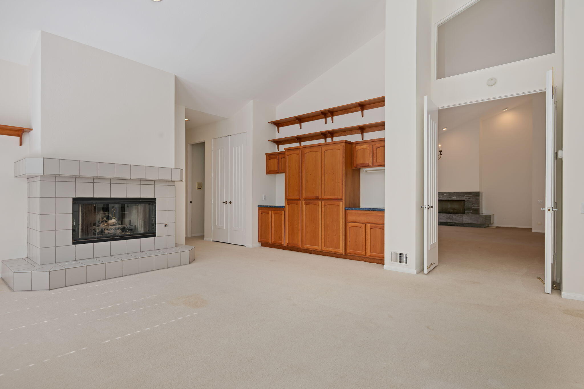 1080 Diamond Crest Court