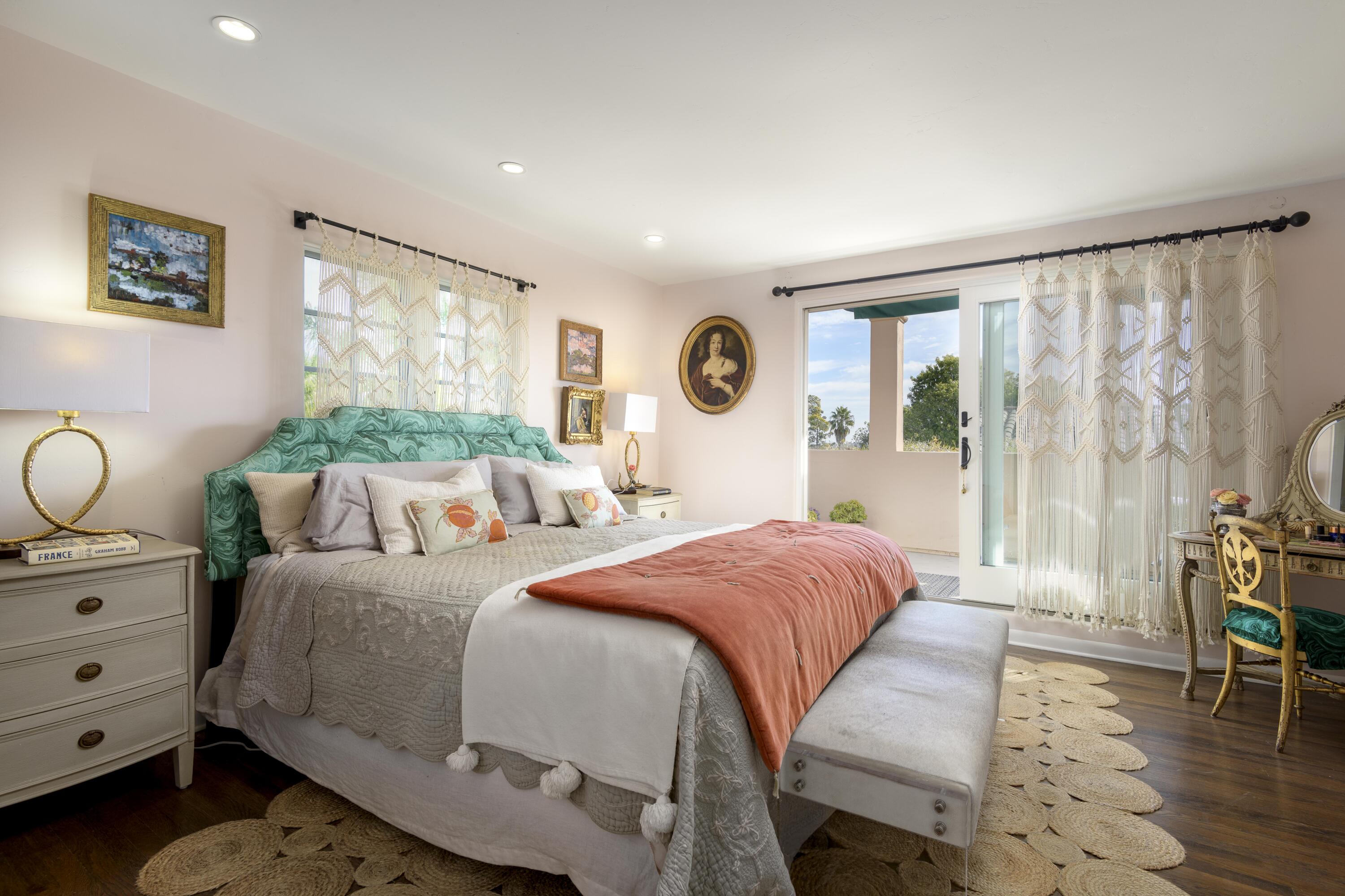 1318 Alta Vista Road