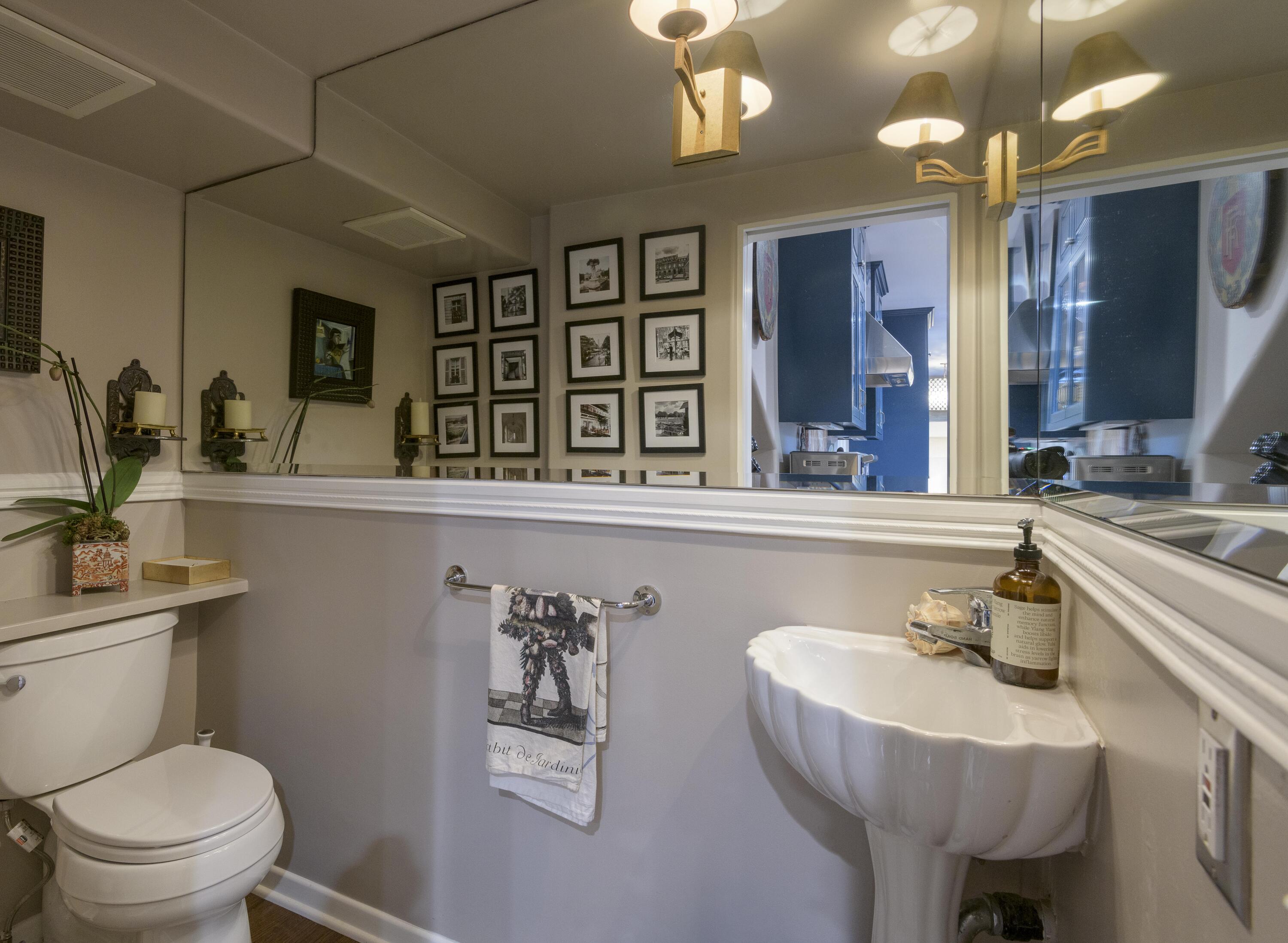 1318 Alta Vista Road