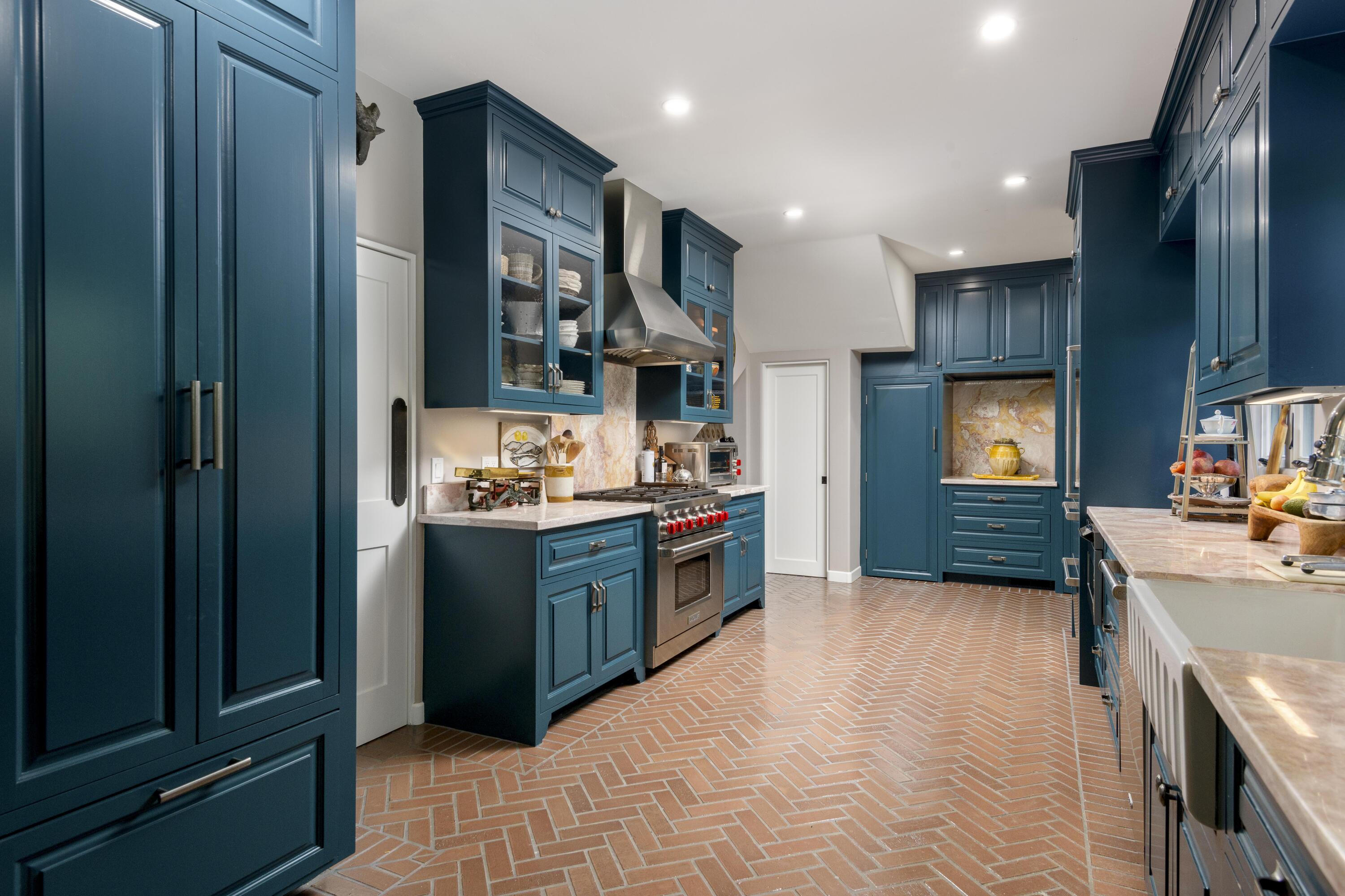 1318 Alta Vista Road