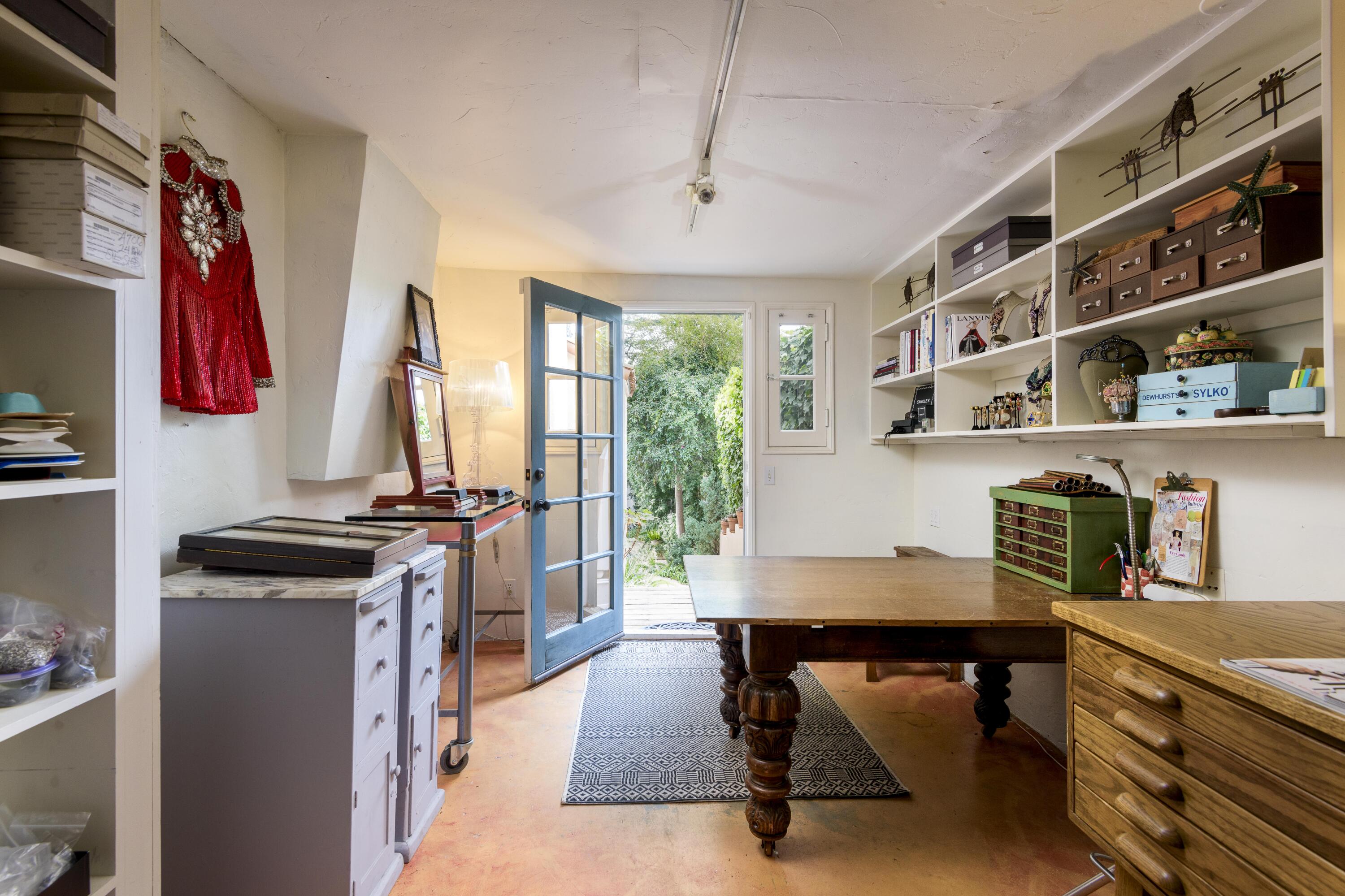 1318 Alta Vista Road