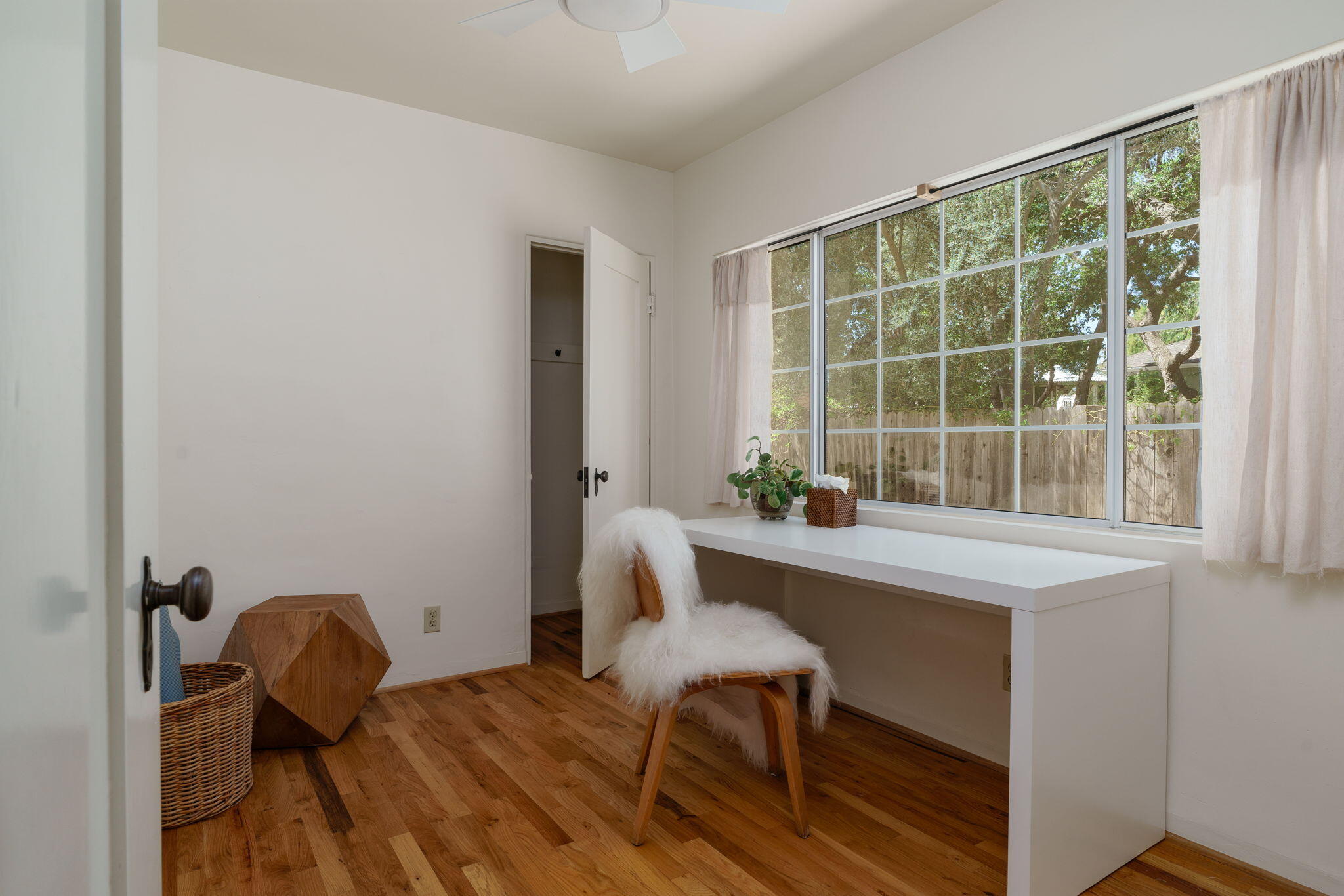 314 W Aliso Street, A