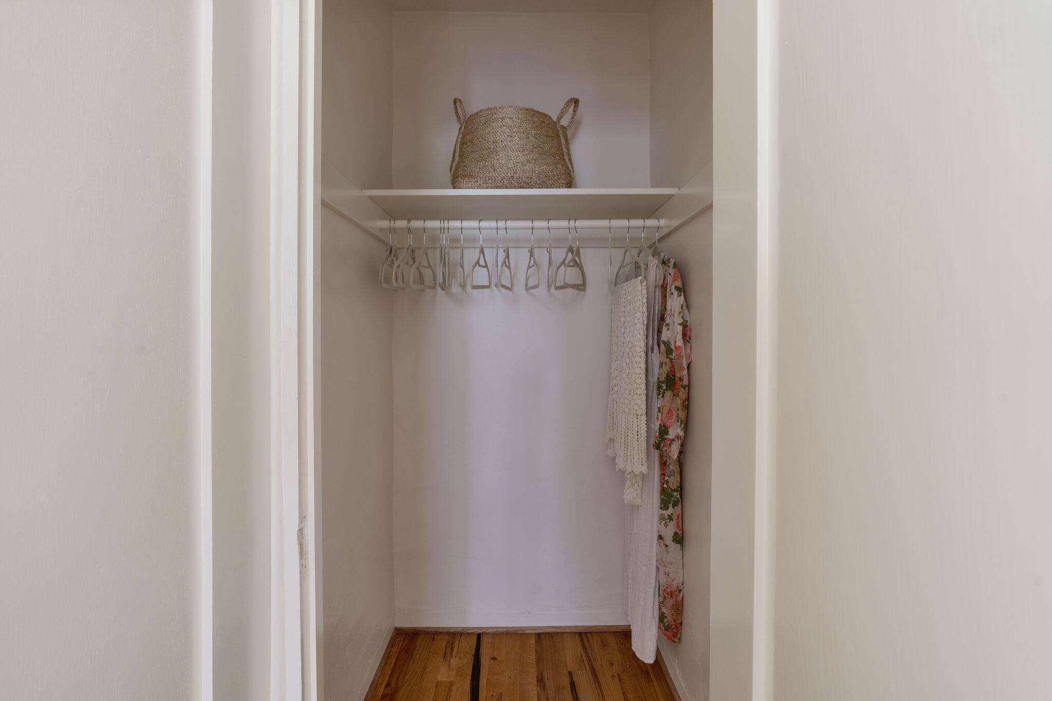 314 W Aliso Street, A