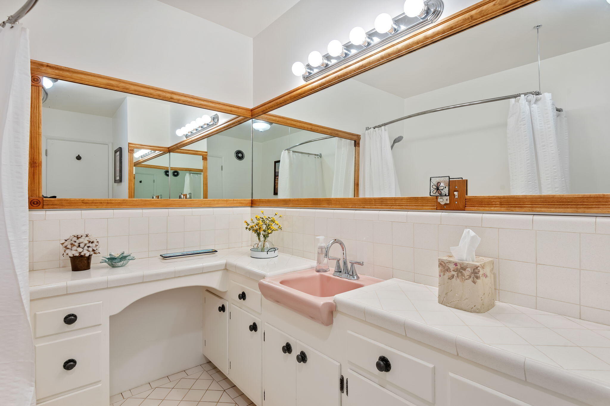 2615 State Street, A-2