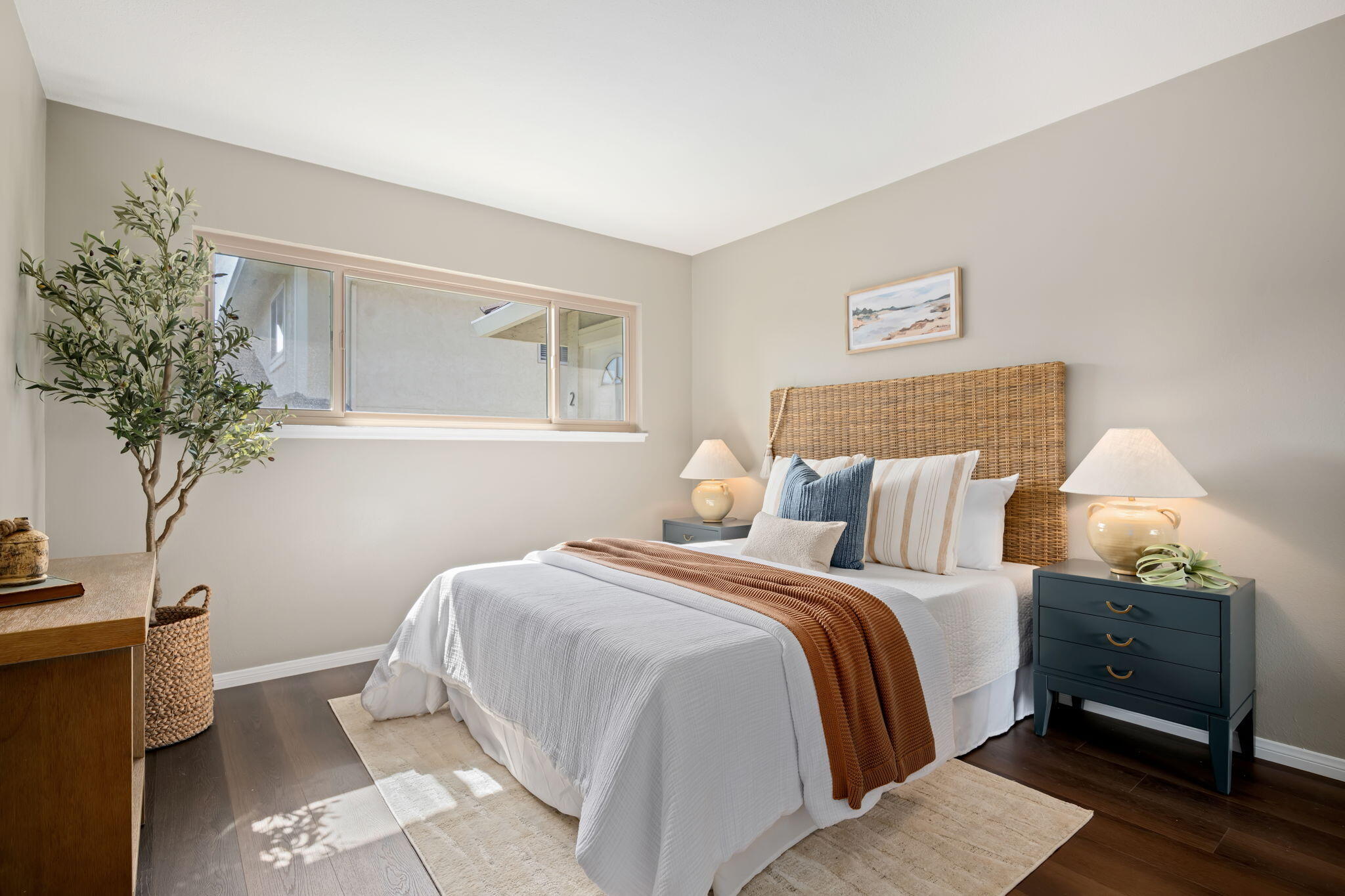 5946 Hickory Street, 1