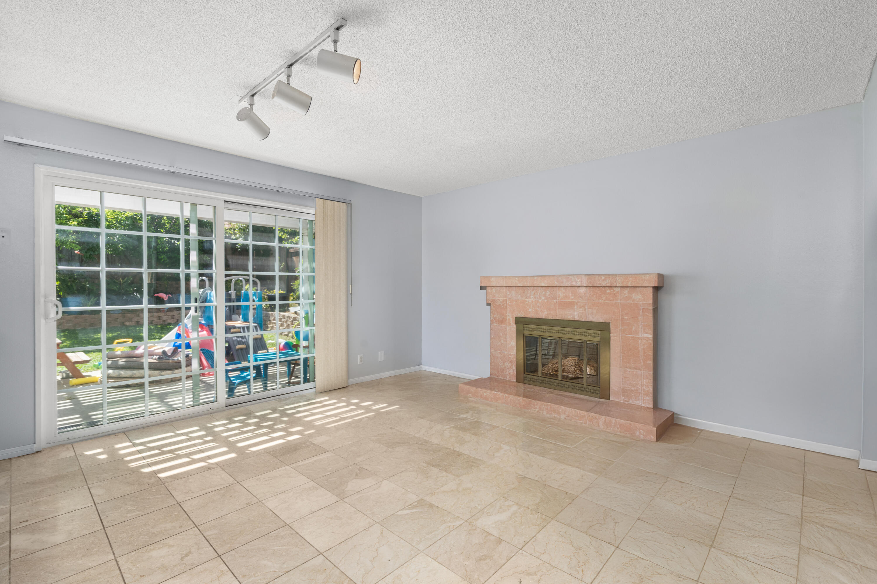 803 Green Valley Drive