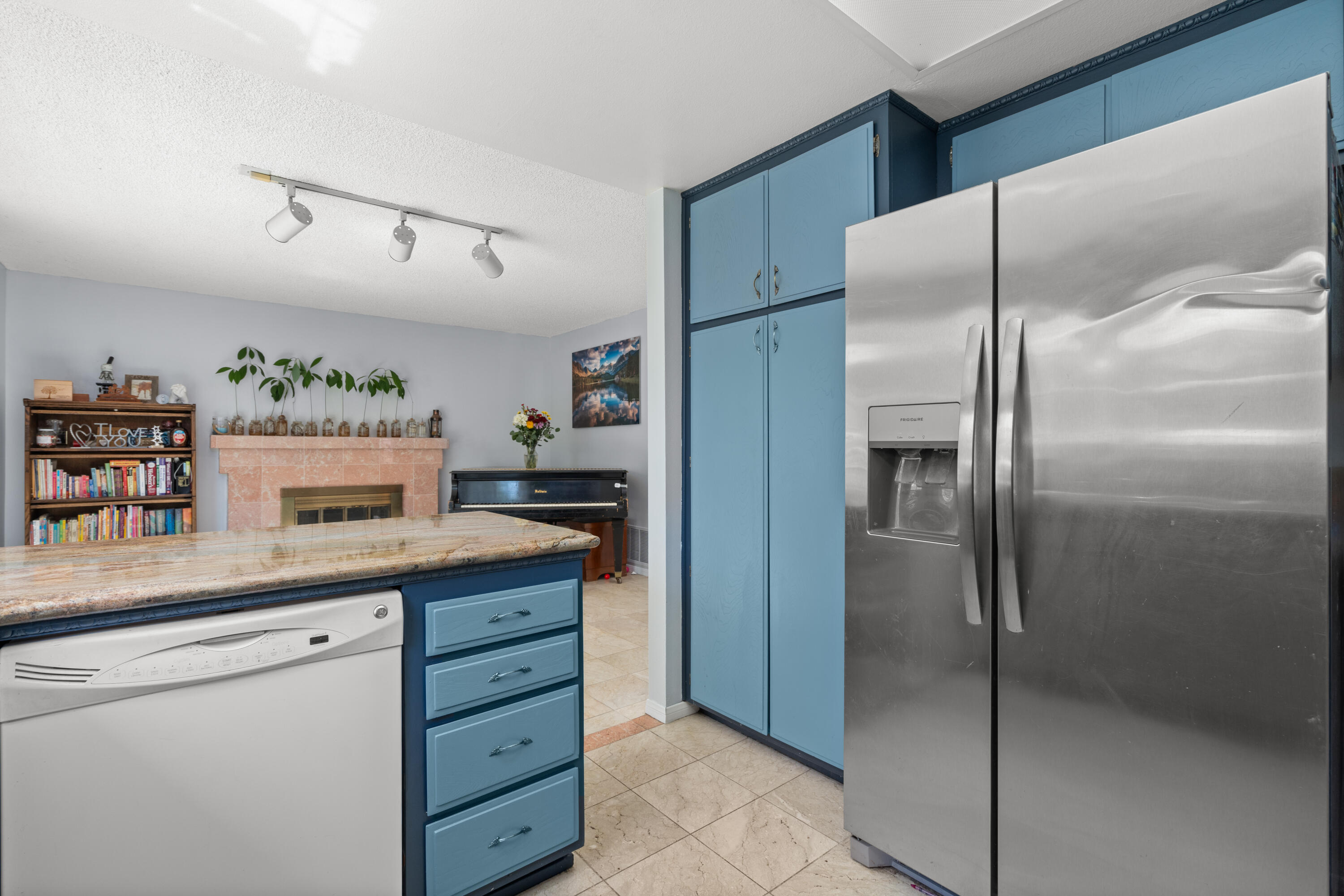 803 Green Valley Drive