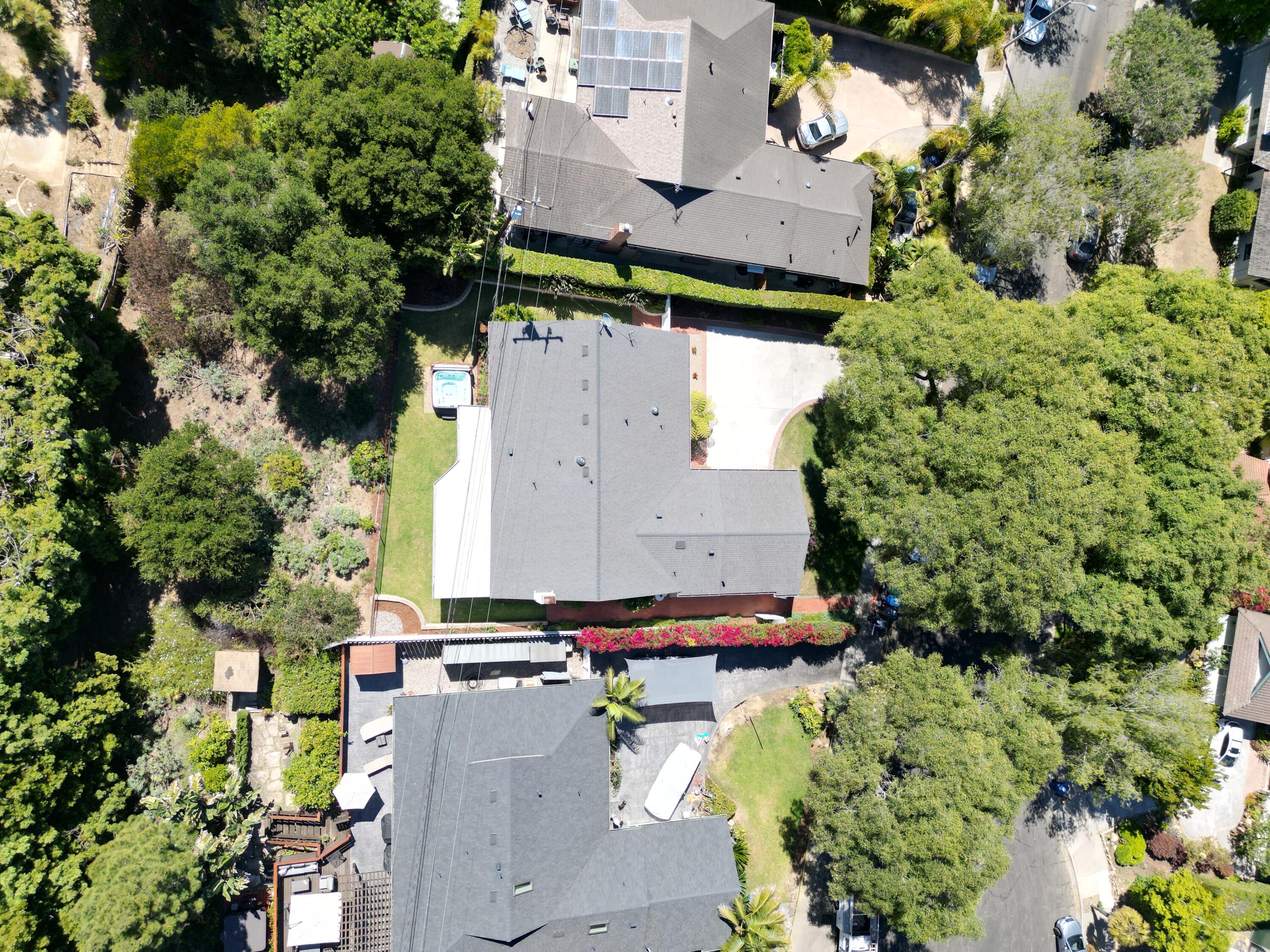 1111 Crestline Drive