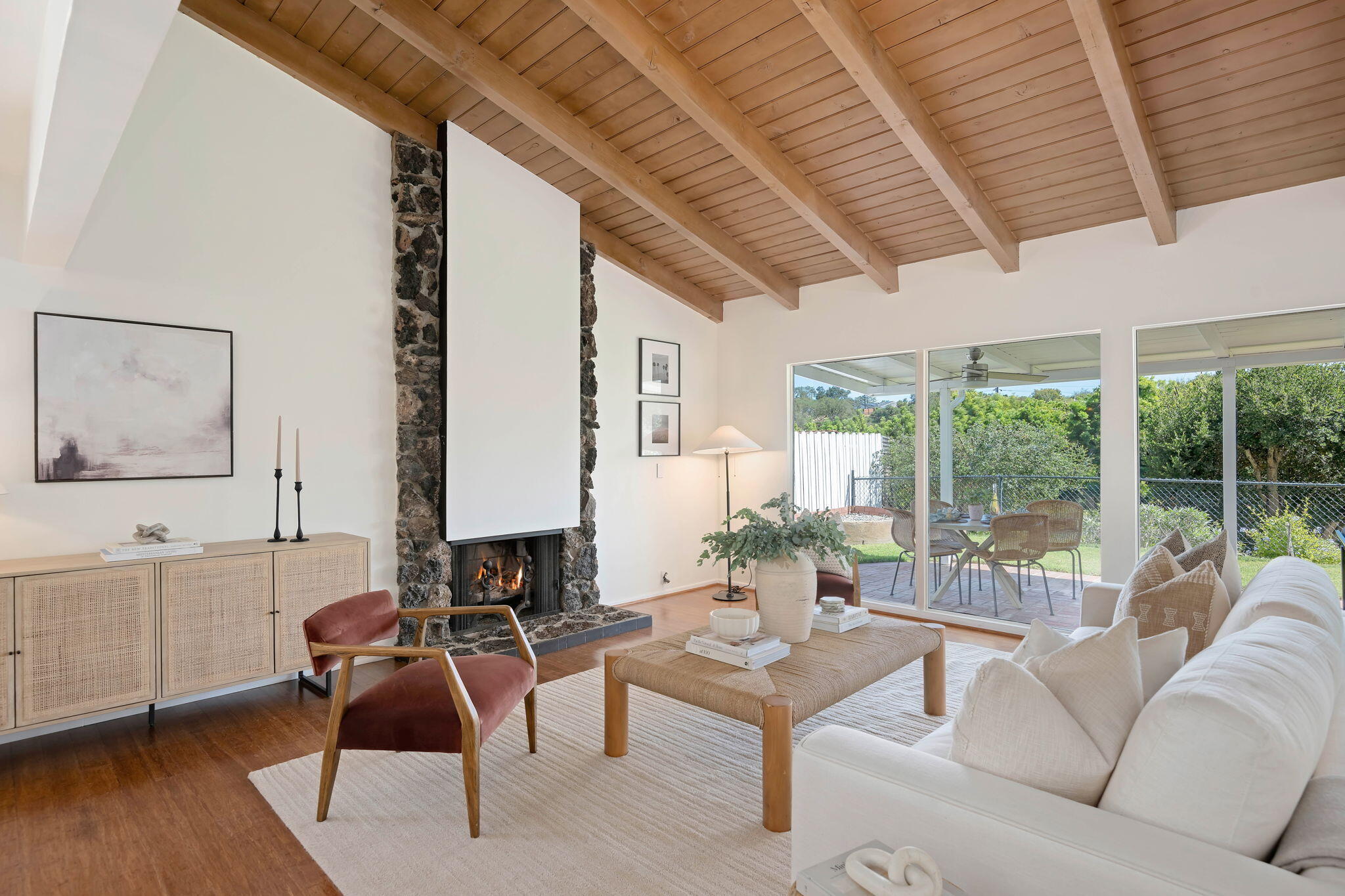 1111 Crestline Drive