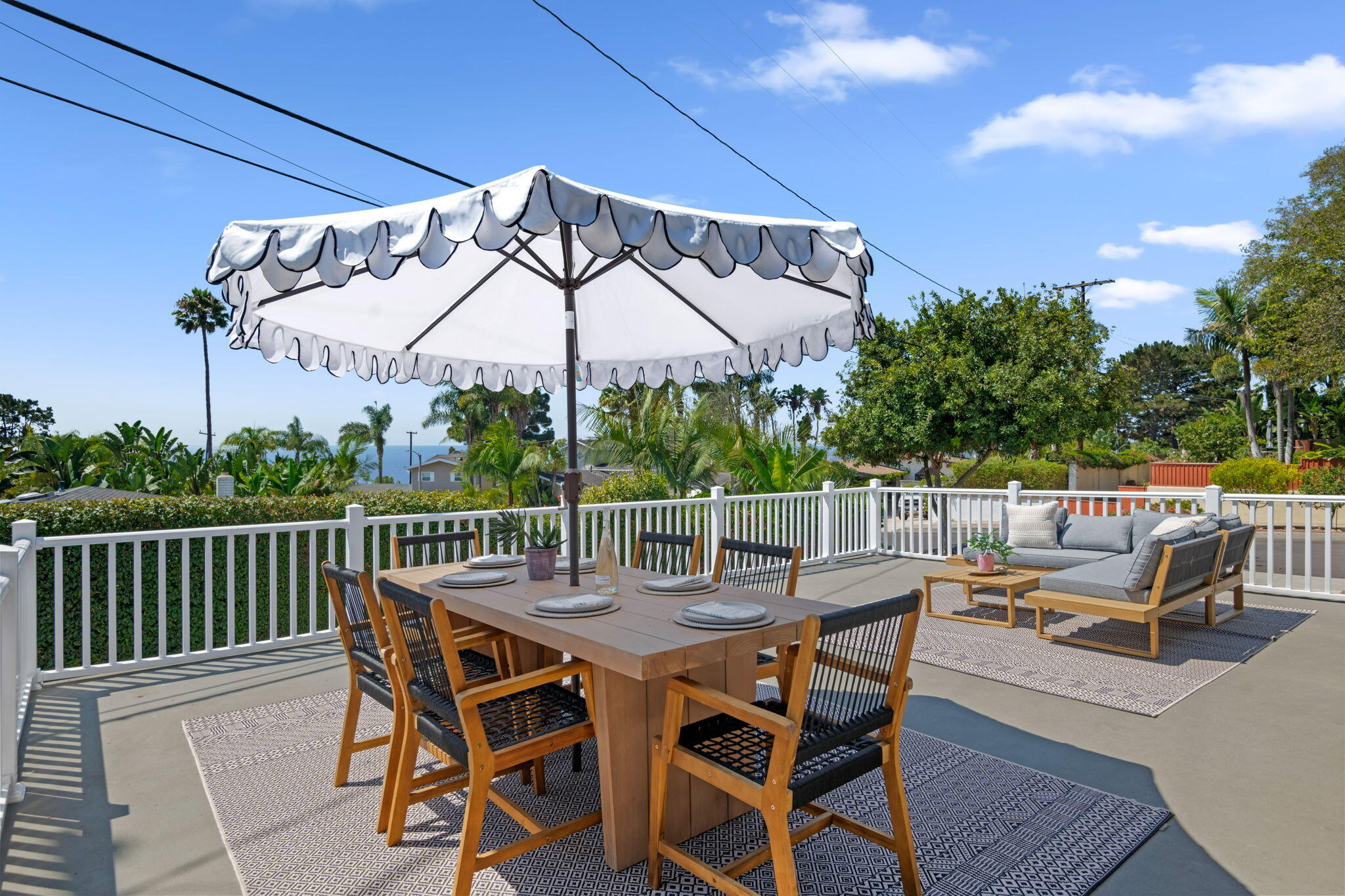 1749 La Coronilla Drive