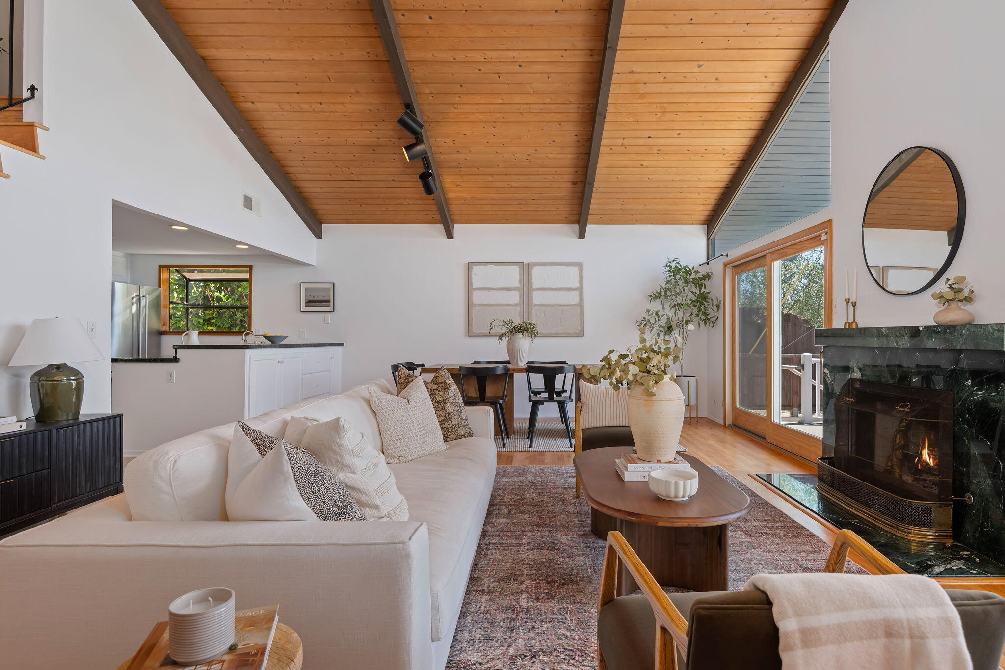 1749 La Coronilla Drive