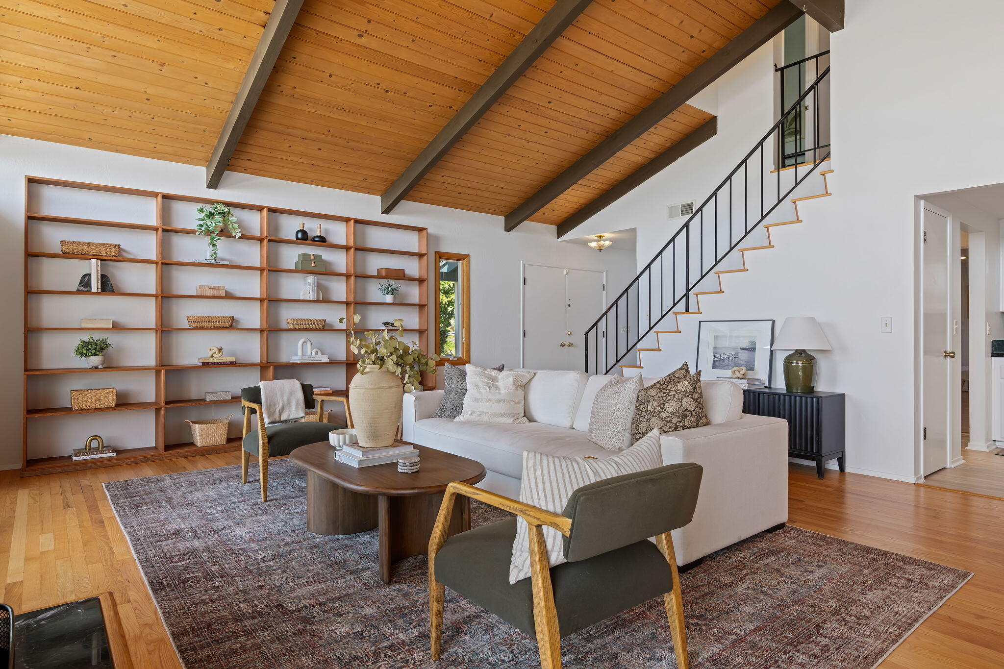 1749 La Coronilla Drive