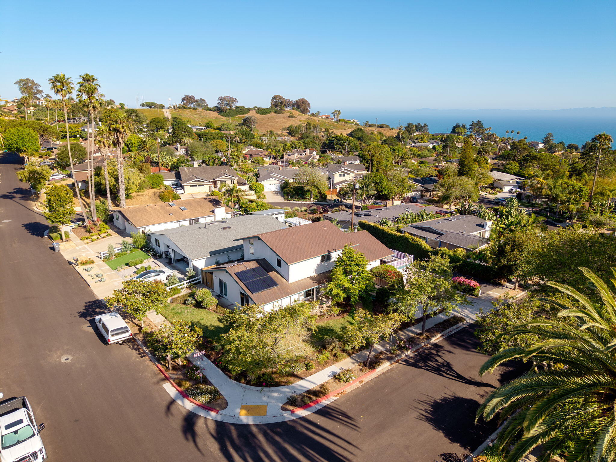 1749 La Coronilla Drive