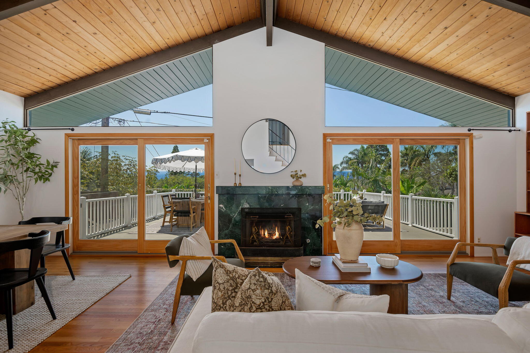 1749 La Coronilla Drive