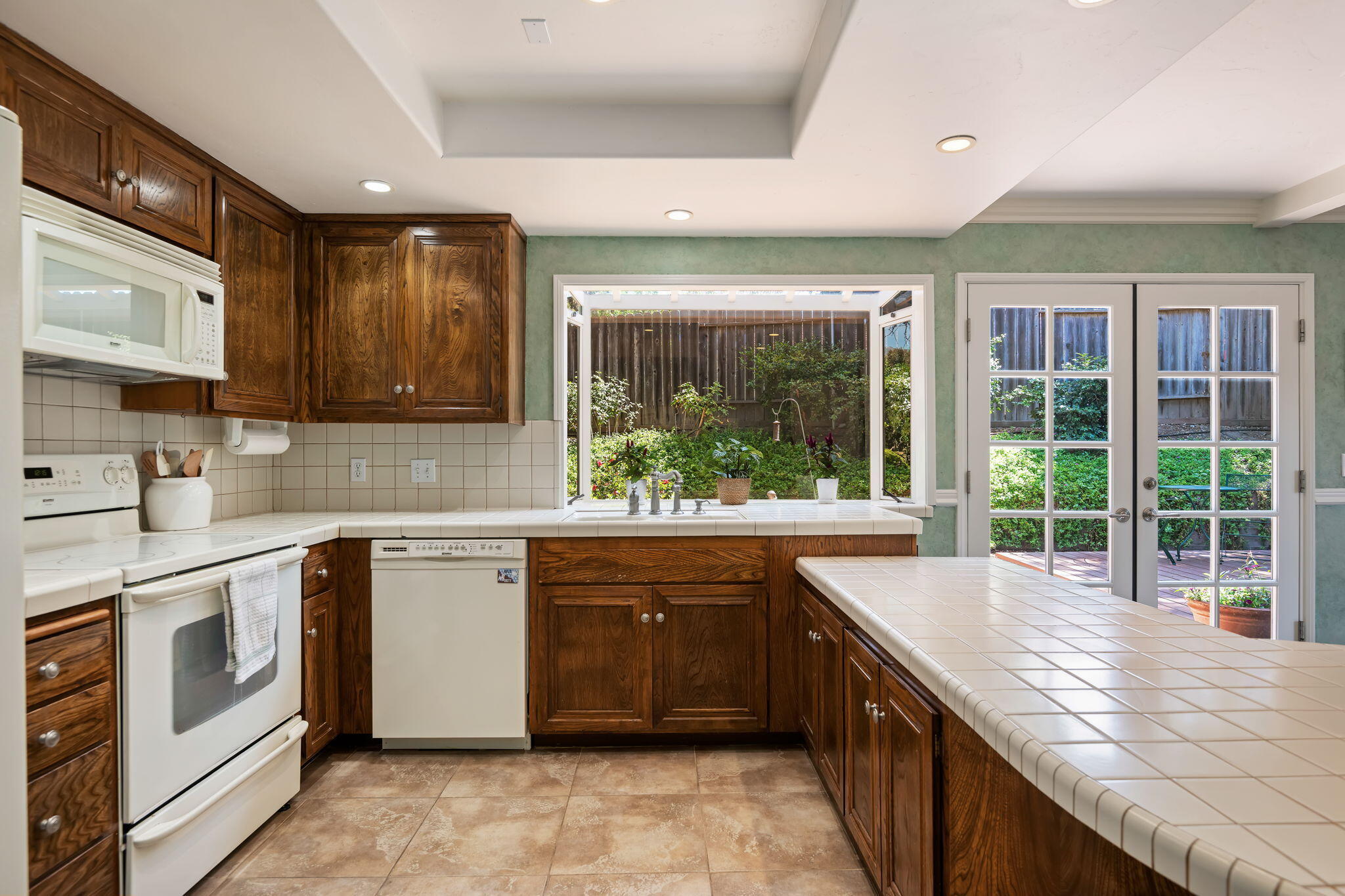 5047 Walnut Park Drive