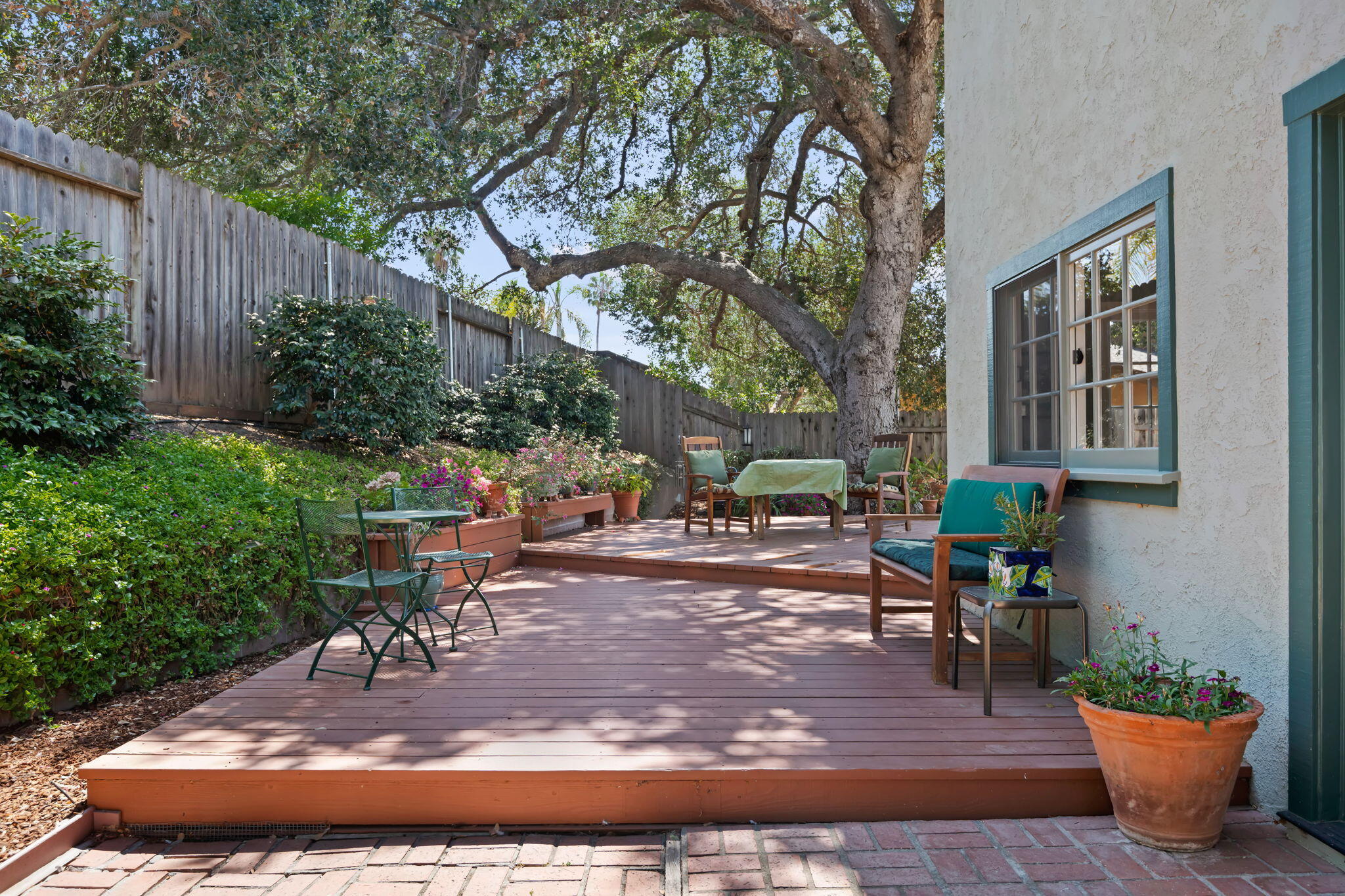 5047 Walnut Park Drive